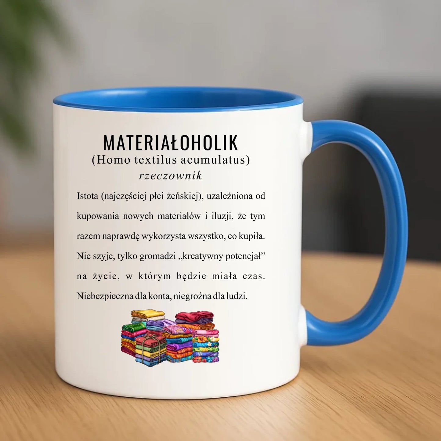 Kubek szyciowy dla krawcowej – Materiałoholik definicja HS11 - StoryCups.pl