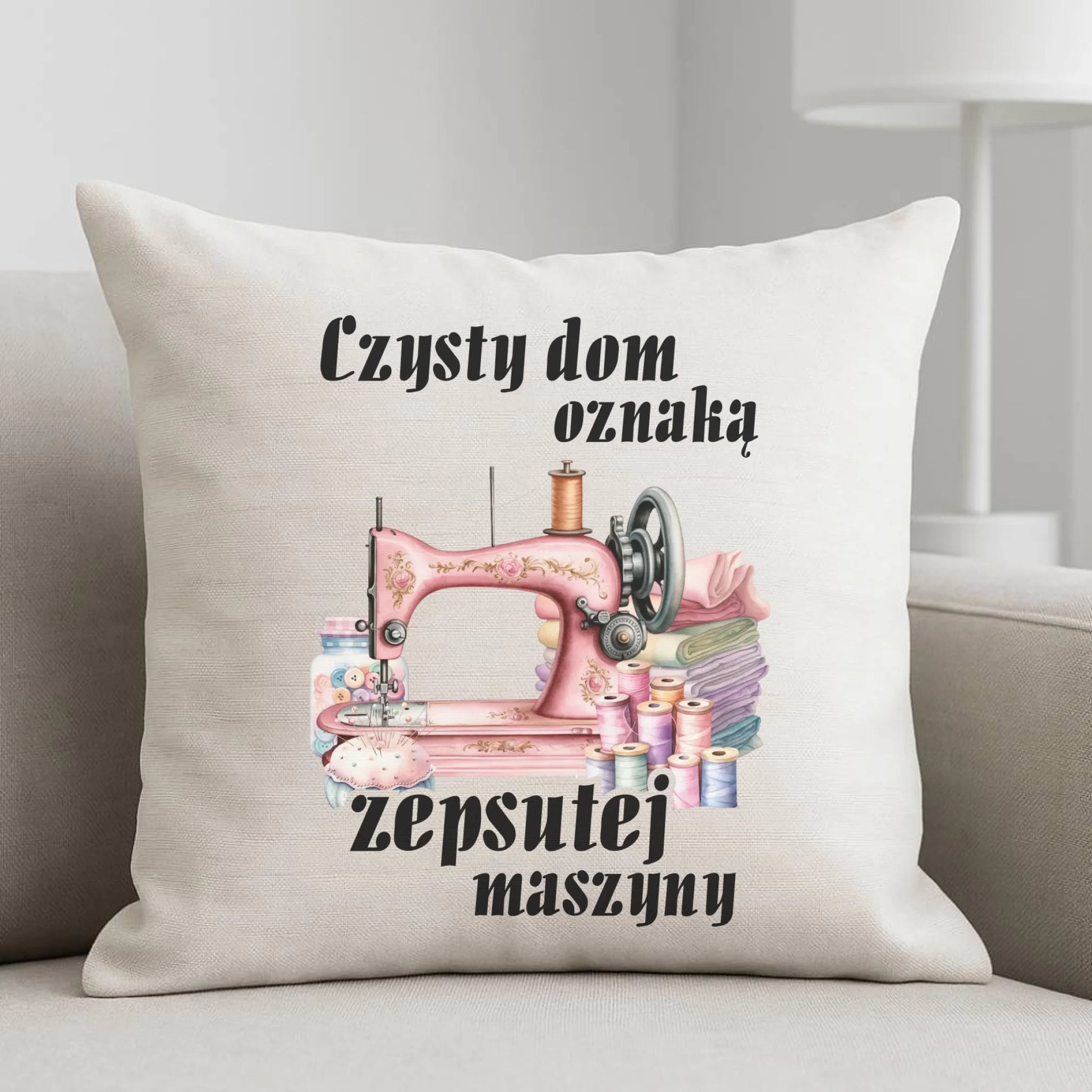 Poduszka szyciowa dla krawcowej - Czysty dom oznaką zepsutej maszyny HS15 - StoryCups.pl
