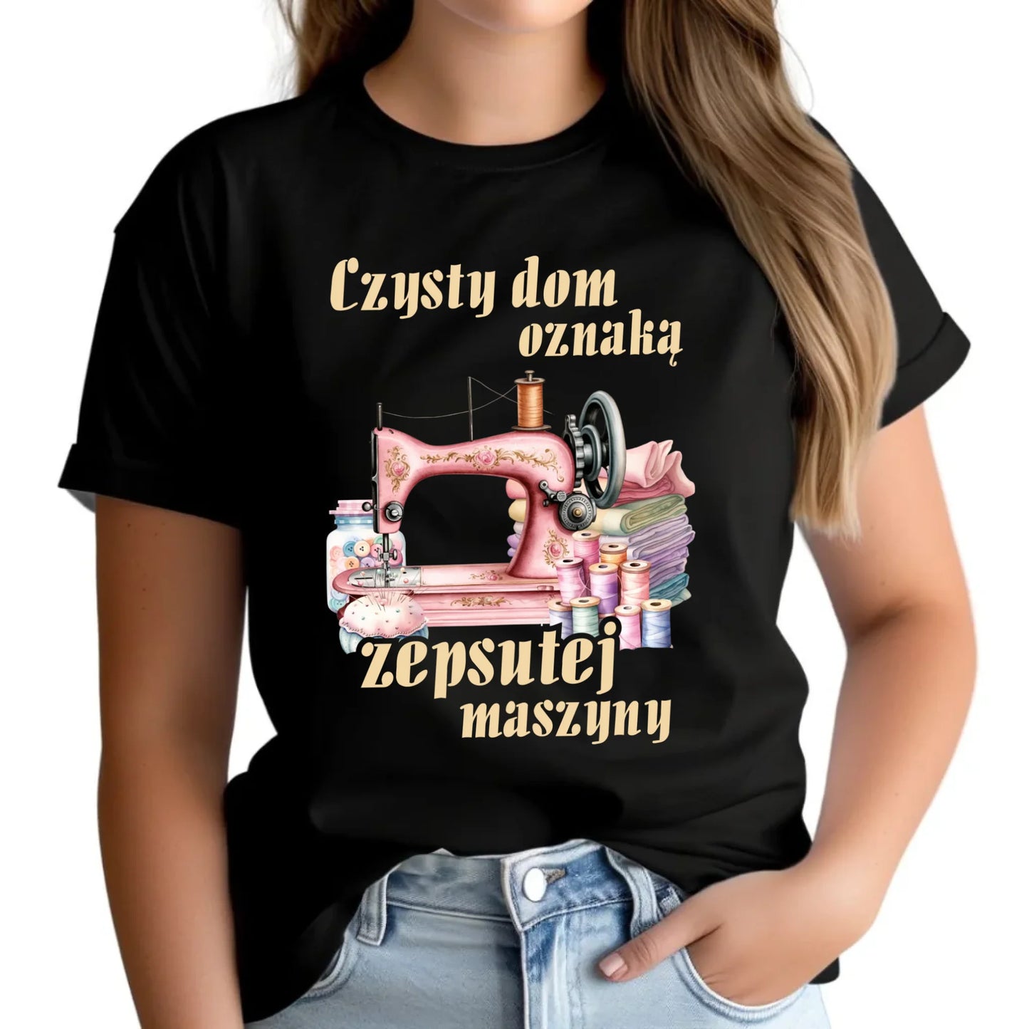 Koszulka damska szyciowa dla krawcowej - Czysty dom oznaką zepsutej maszyny HS15 - StoryCups.pl