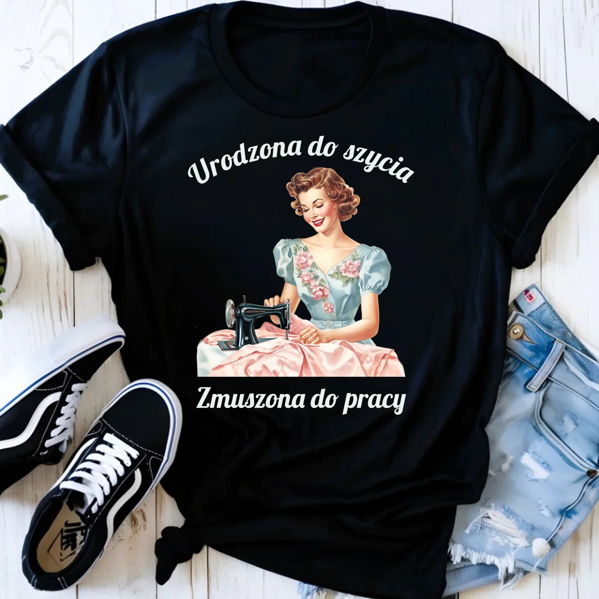 Koszulka damska szyciowa dla krawcowej - Urodzona do szycia HS18 - StoryCups.pl