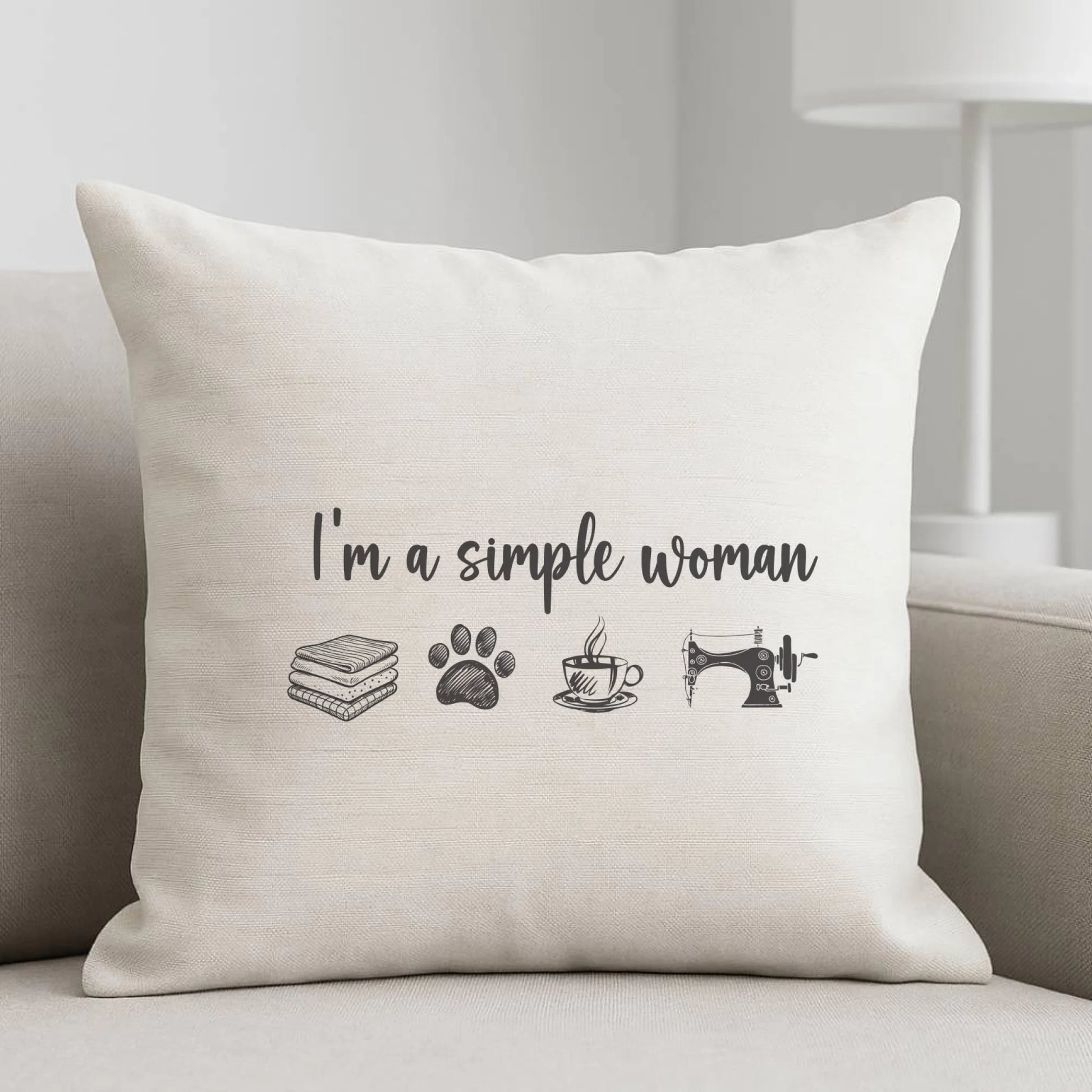 Poduszka szyciowa dla krawcowej - I'm a simple woman HS20 - StoryCups.pl