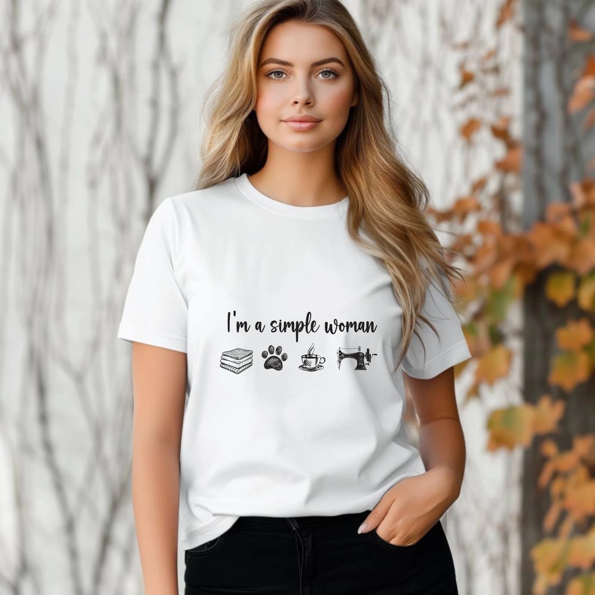 Koszulka damska szyciowa dla krawcowej - I'm a simple woman HS20 - StoryCups.pl