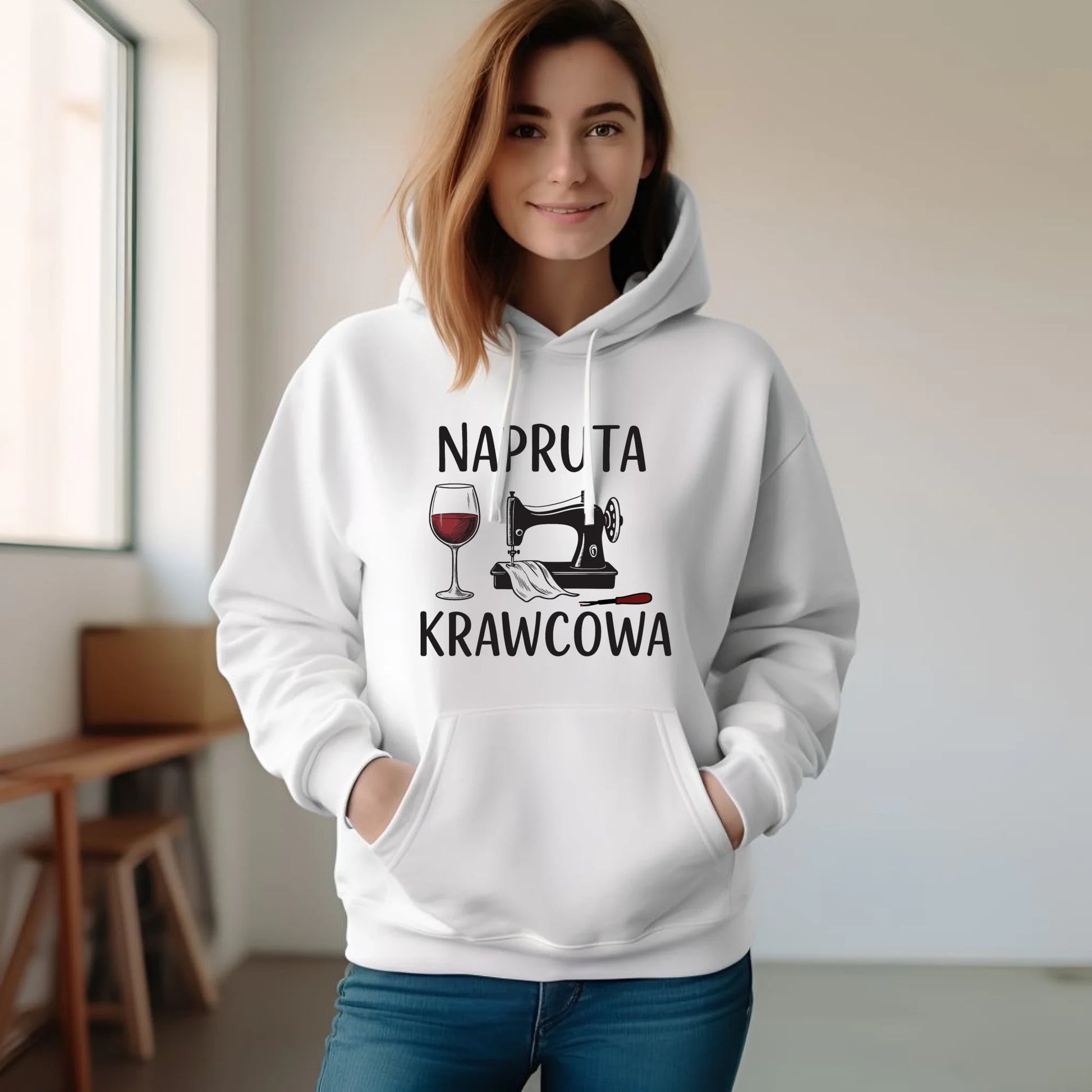 Bluza damska z kapturem szyciowa dla krawcowej - Napruta krawcowa HS25 - StoryCups.pl