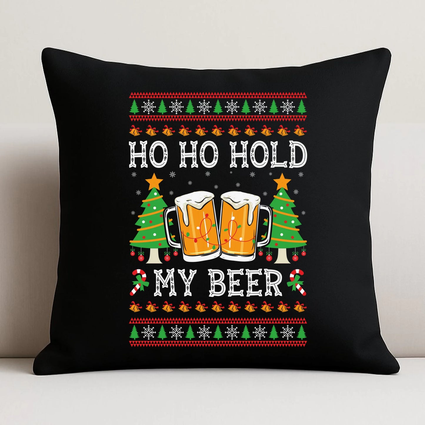 Poduszka dekoracyjna świąteczna - Ho ho hold my beer BN131 - StoryCups.pl