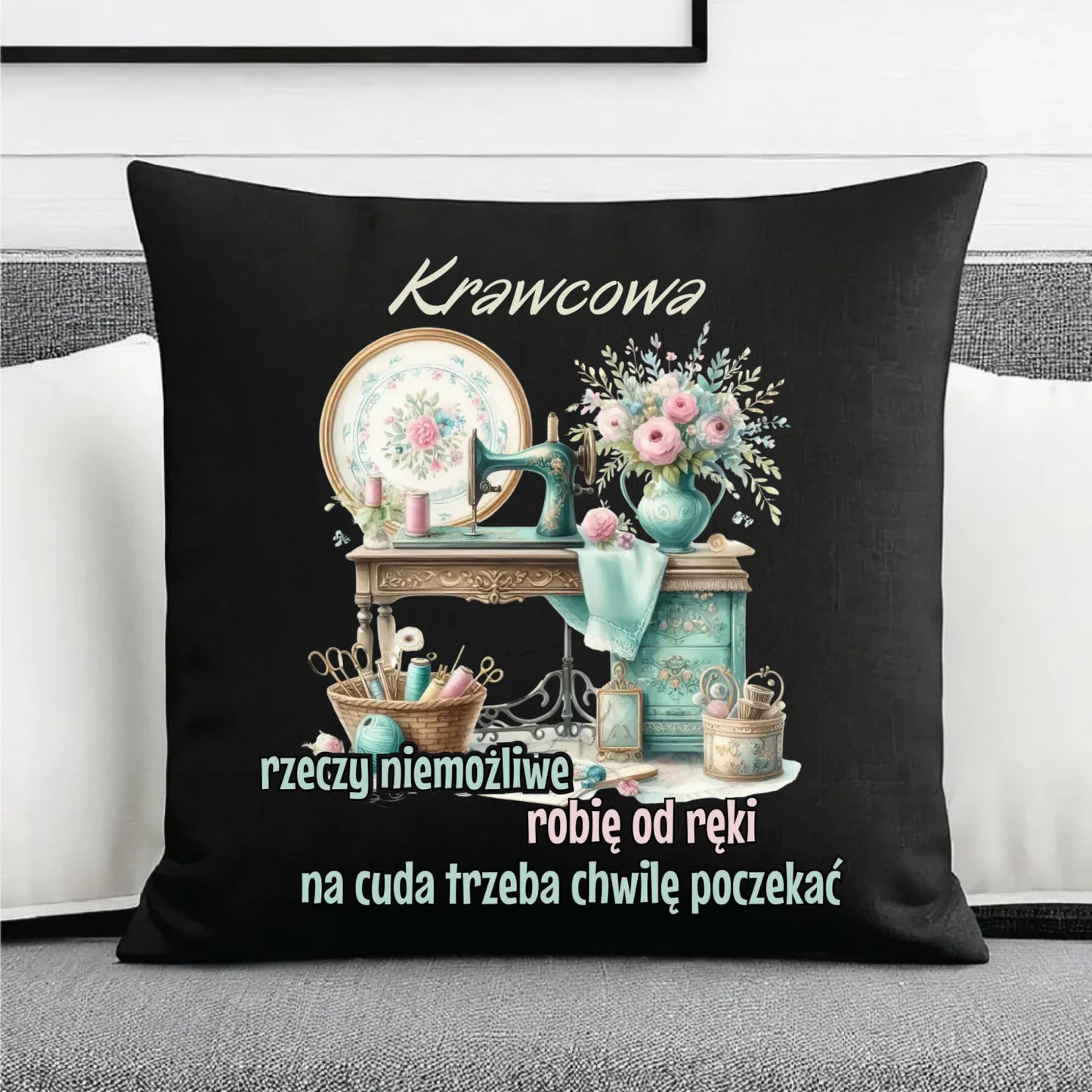 Poduszka dekoracyjna szyciowa dla krawcowej - Rzeczy niemożliwe HS35 - StoryCups.pl