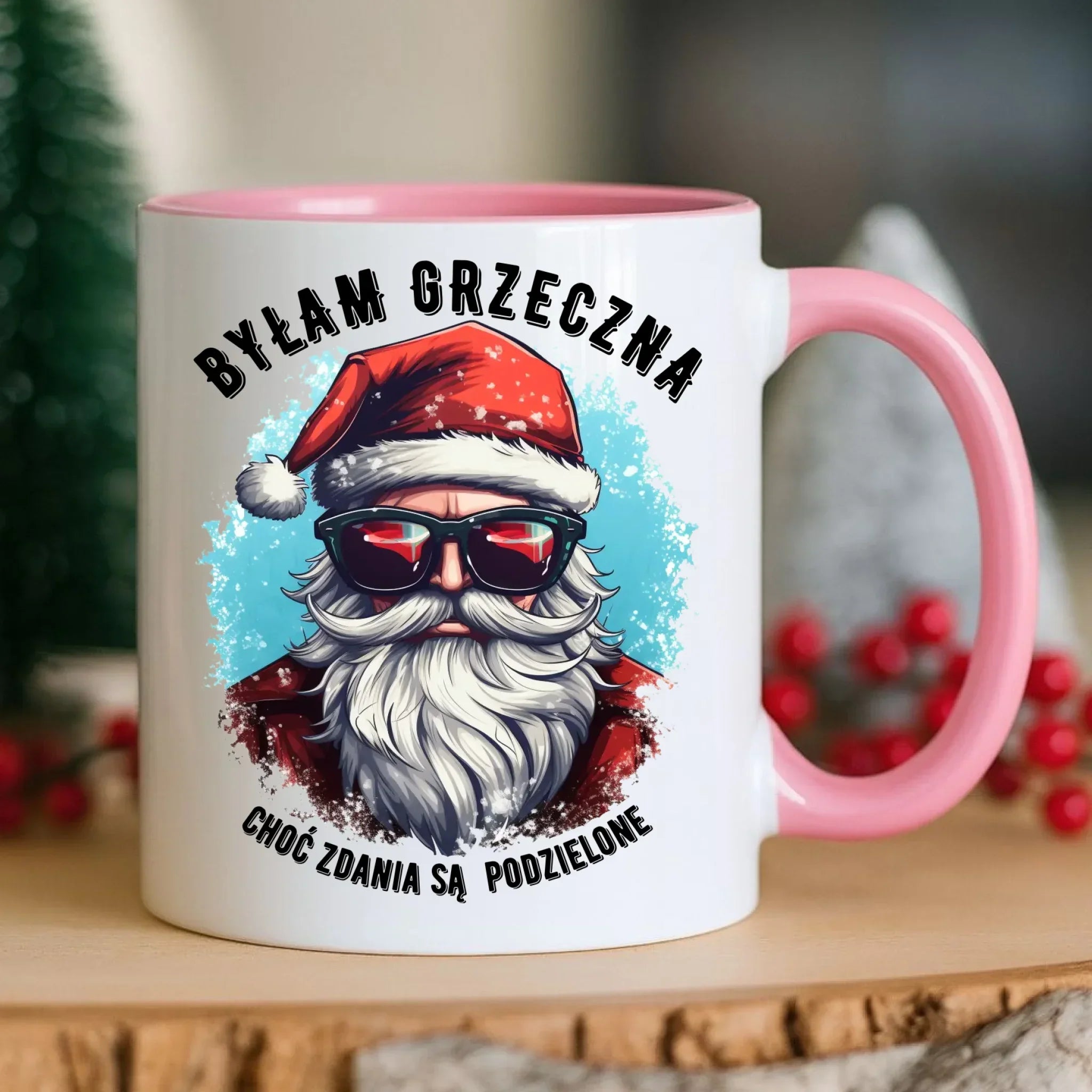 Kubek świąteczny z Mikołajem - Byłam grzeczna, choć zdania są podzielone BN138 - StoryCups.pl