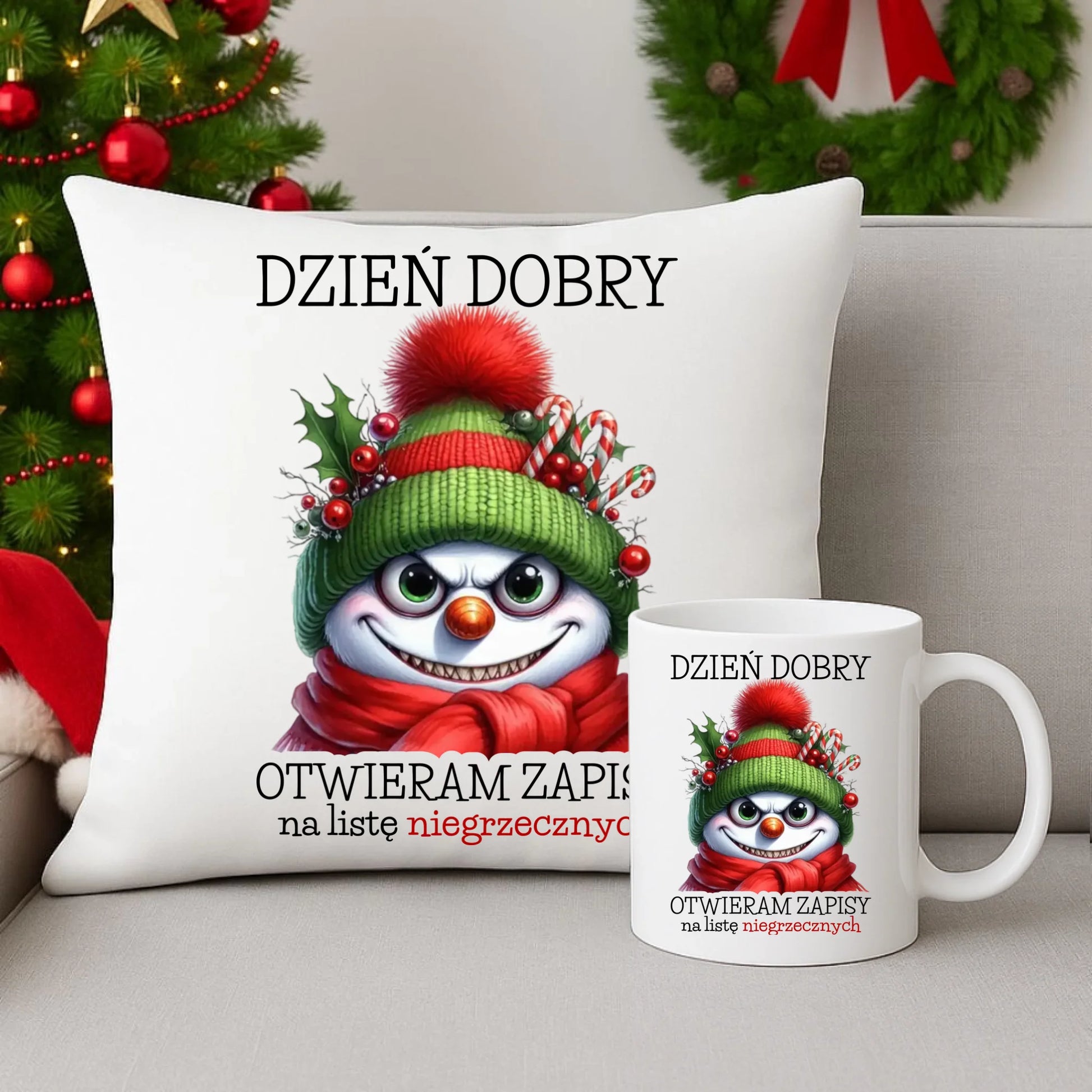 Zestaw poduszka i kubek świąteczny - Niegrzeczny bałwan - Dzień dobry otwieram zapisy na listę BN121 - StoryCups.pl