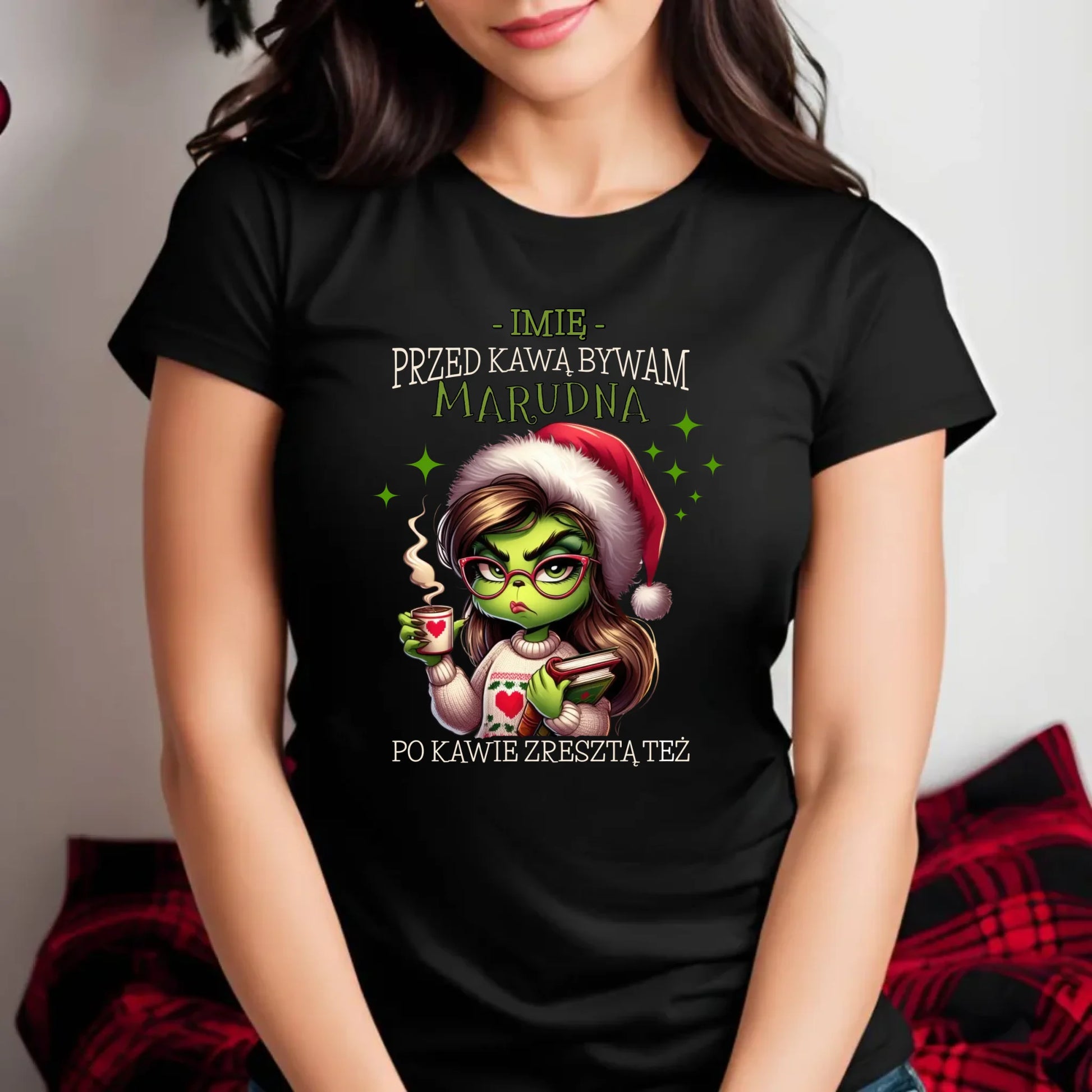 Koszulka damska świąteczna - Grinch - Przed kawą bywam marudna - personalizowana BN116 - StoryCups.pl