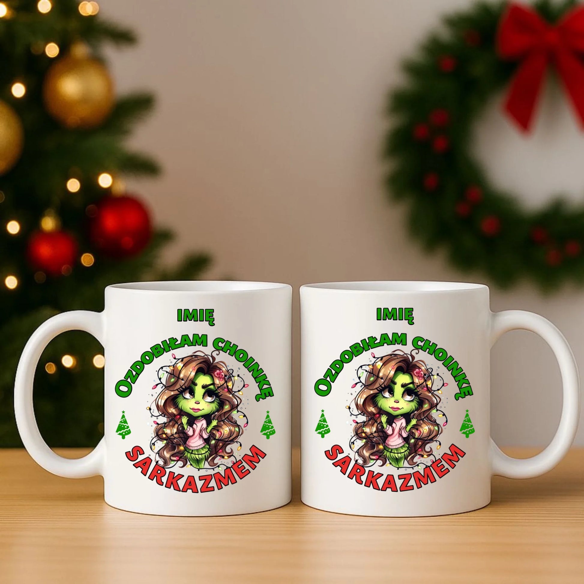 Zestaw poduszka i kubek świąteczny - Grinch - Ozdobiłam choinkę sarkazmem - personalizowany BN115 - StoryCups.pl