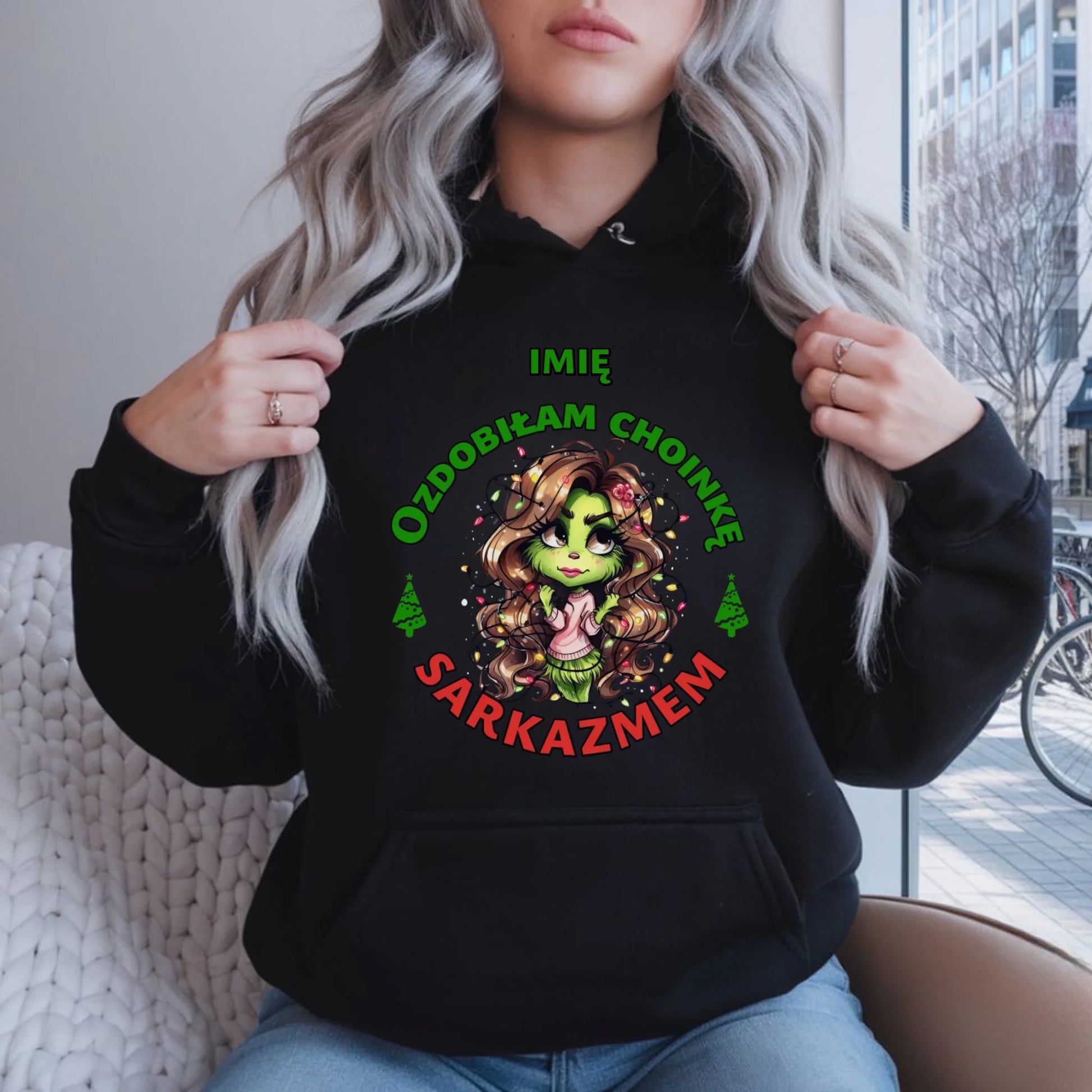 Bluza damska z kapturem świąteczna - Grinch - Ozdobiłam choinkę sarkazmem - personalizowana BN115 - StoryCups.pl
