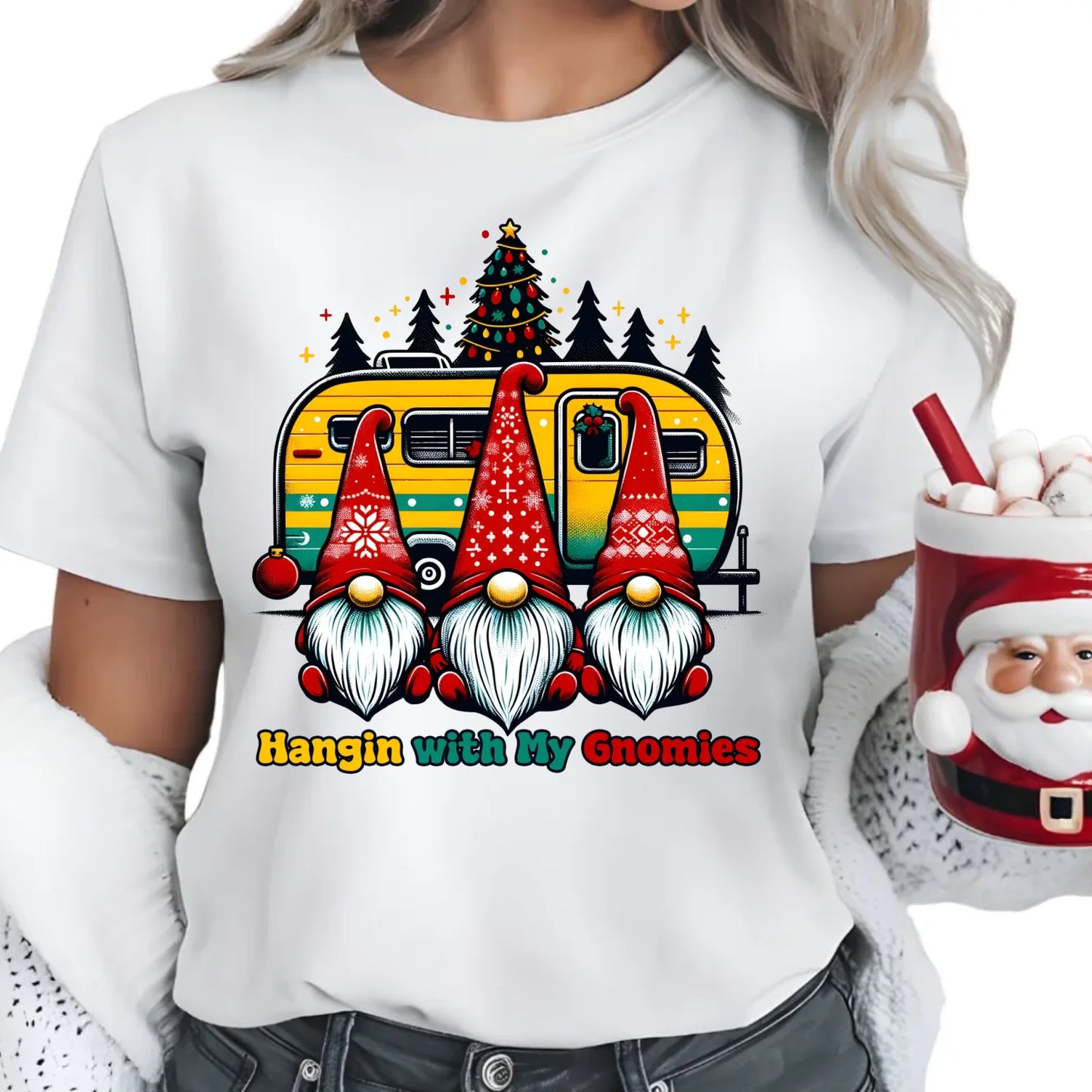 Święta z gnomami | Świąteczna koszulka damska BN41 - StoryCups.pl