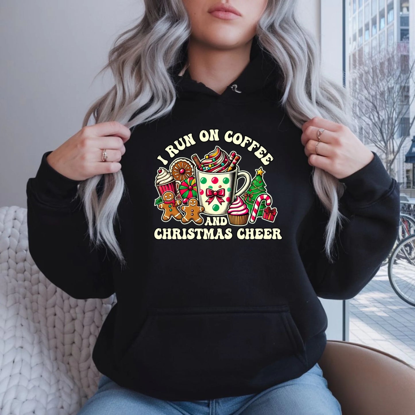 I run on coffee | Świąteczna bluza damska z kapturem BN47 - StoryCups.pl