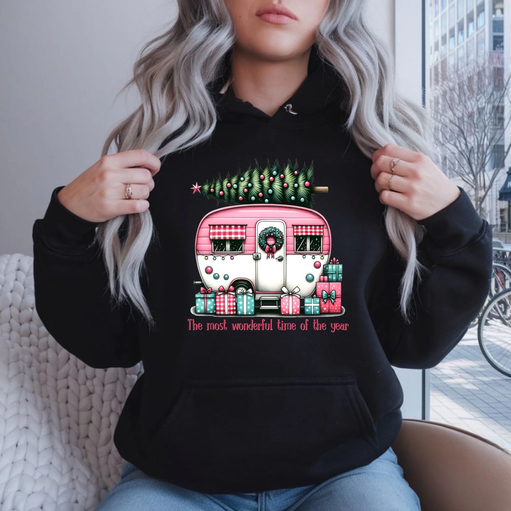 Kempingowe Święta | Świąteczna bluza damska z kapturem BN40 - StoryCups.pl