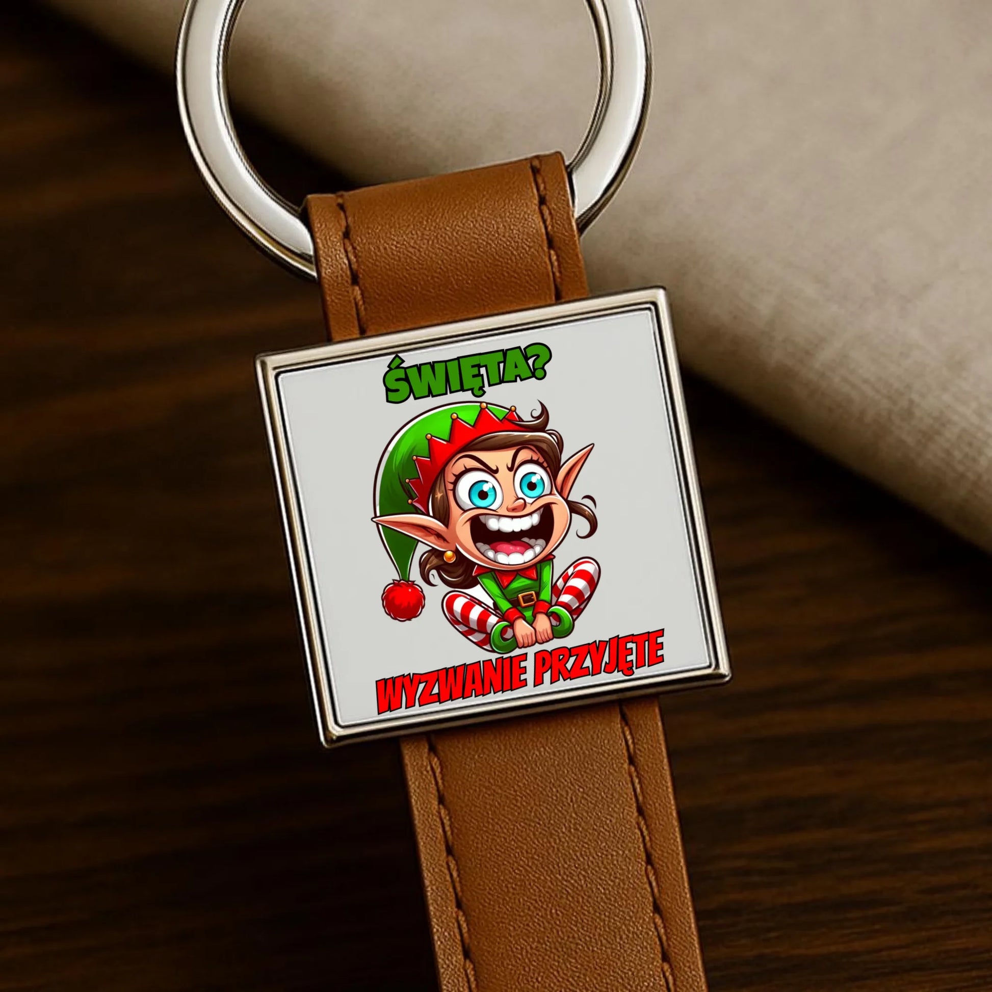 Brelok świąteczny - Skrzat Wyzwanie przyjęte BN100 - StoryCups.pl
