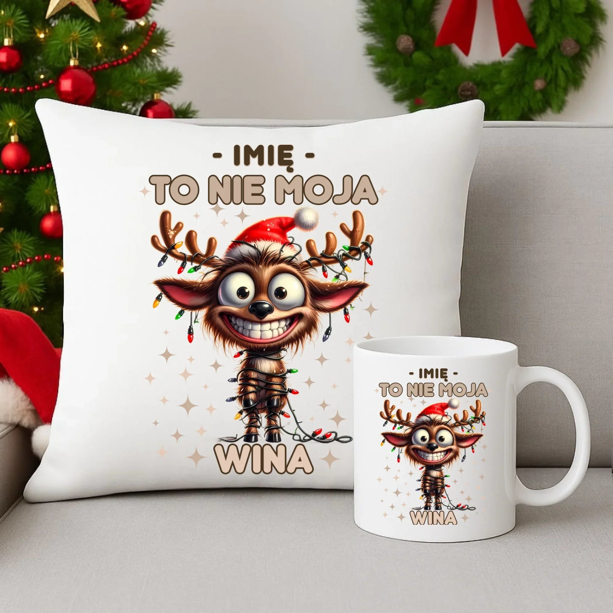 Zestaw poduszka i kubek świąteczny - Renifer To nie moja wina - personalizowany BN93 - StoryCups.pl