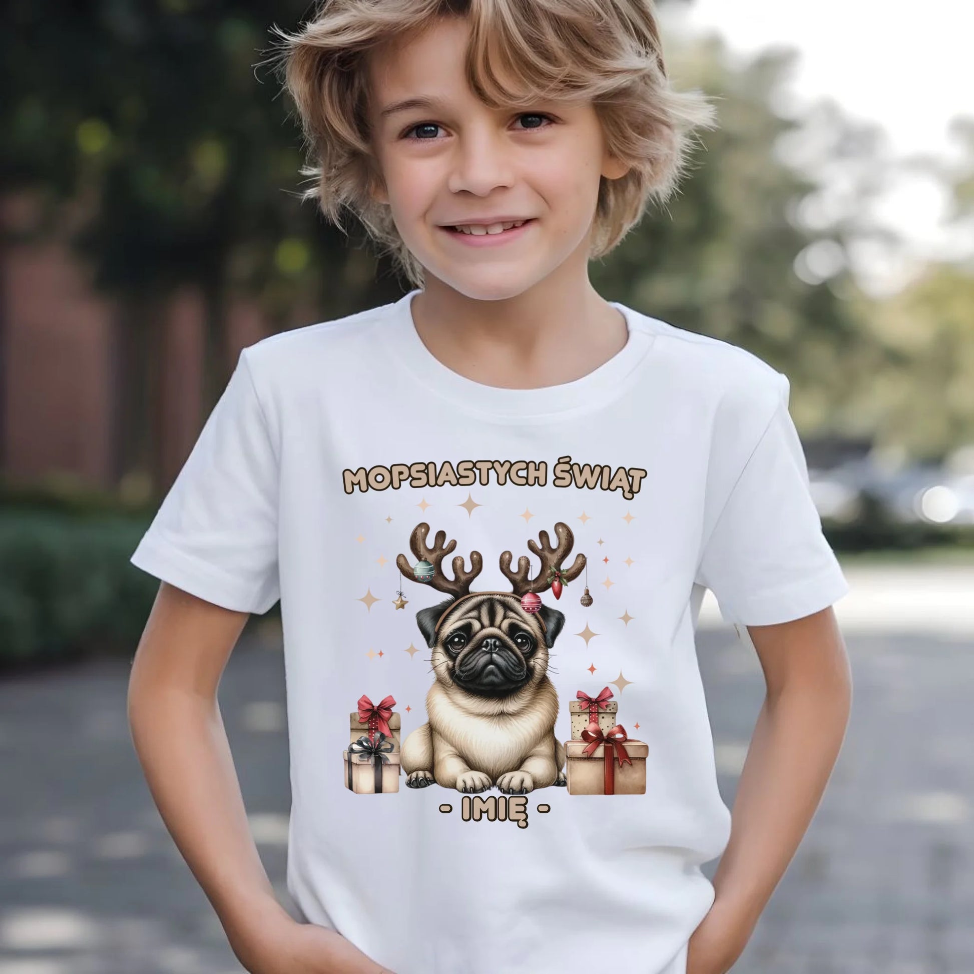 Koszulka dziecięca świąteczna - Mops Mopsiastych świąt - personalizowana BN91 - StoryCups.pl