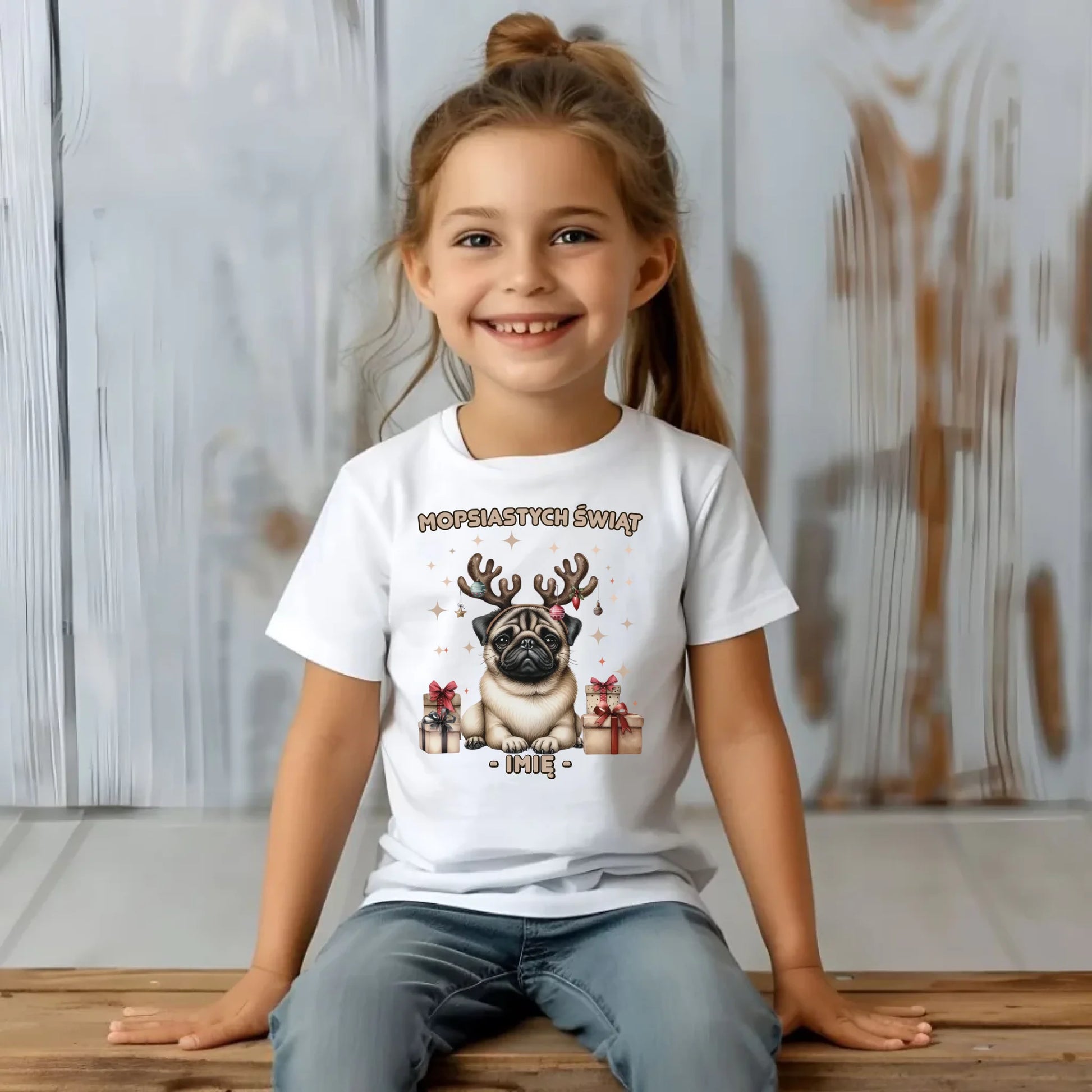 Koszulka dziecięca świąteczna - Mops Mopsiastych świąt - personalizowana BN91 - StoryCups.pl