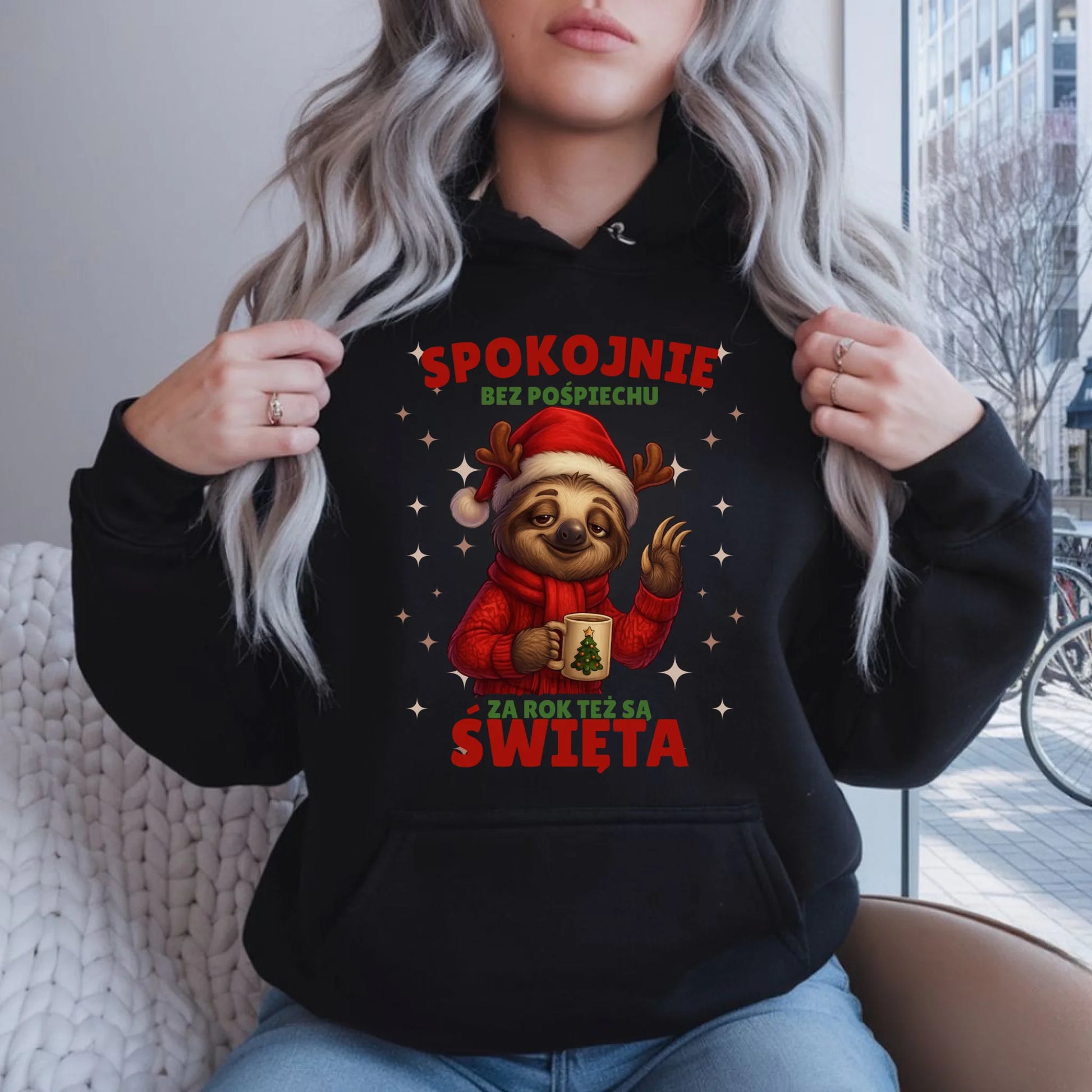Bluza damska z kapturem świąteczna - Leniwiec Za rok też są święta BN92 - StoryCups.pl