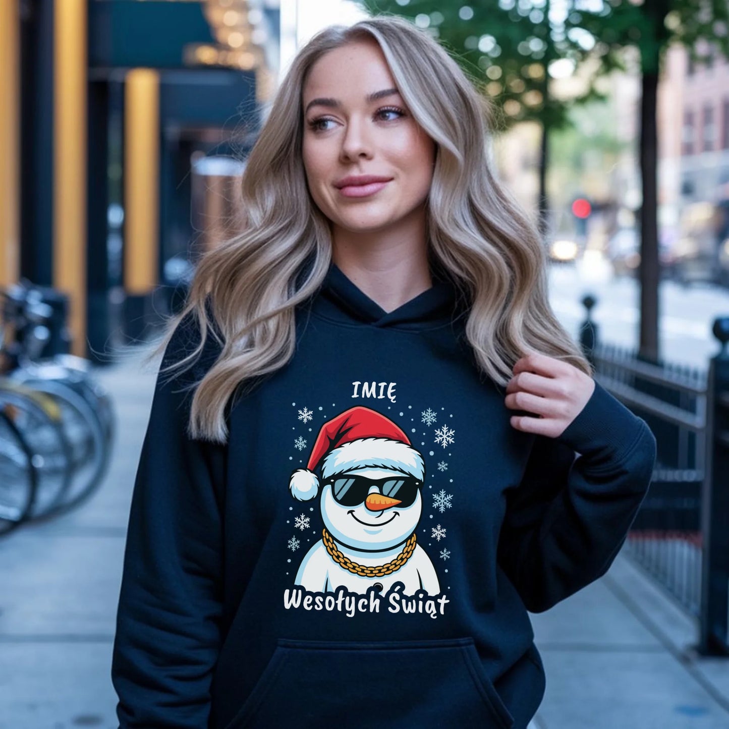 Bluza damska z kapturem świąteczna - Wesoły bałwan Wesołych Świąt - personalizowana BN82 - StoryCups.pl