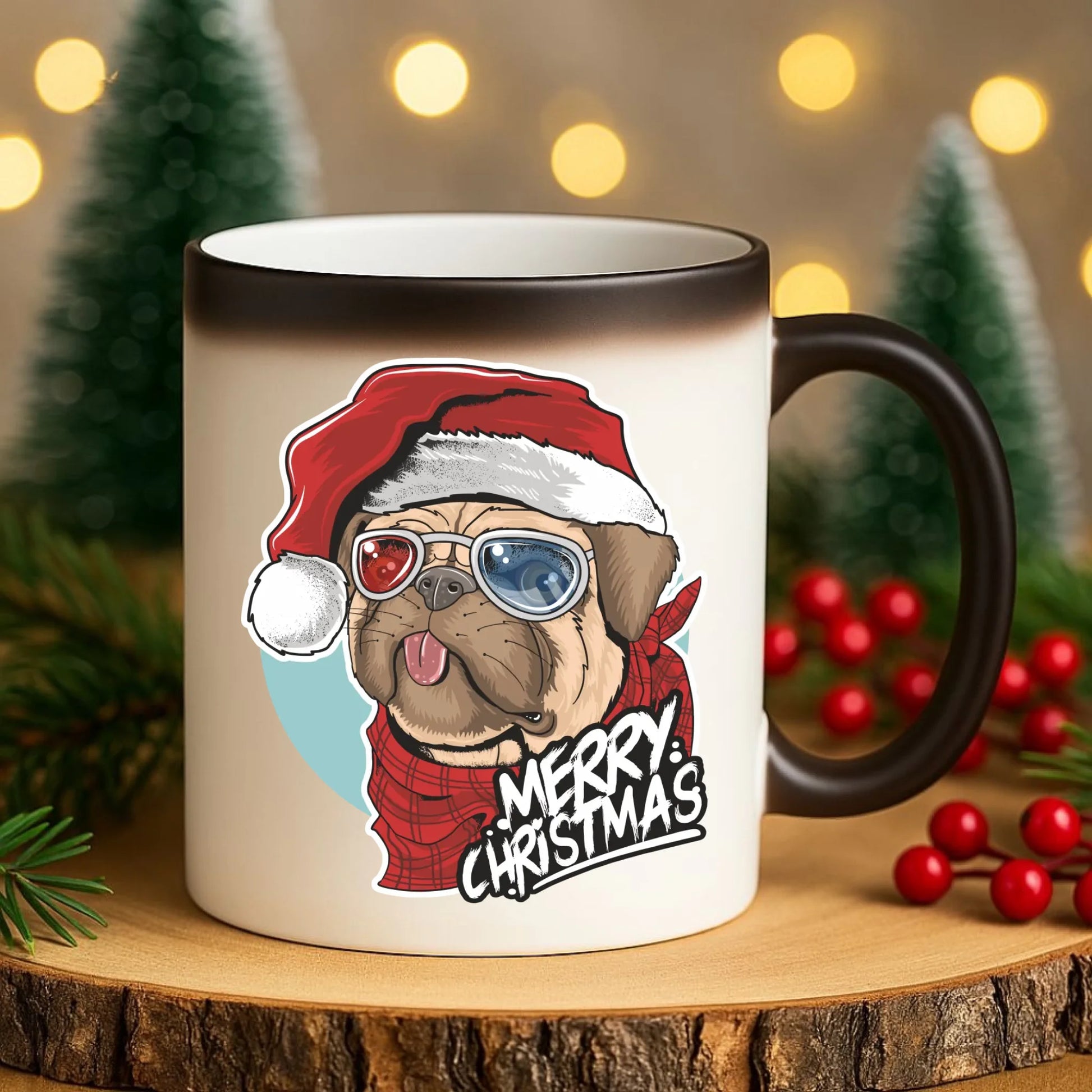 Kubek magiczny świąteczny - Mops Merry Christmas BN62 - StoryCups.pl