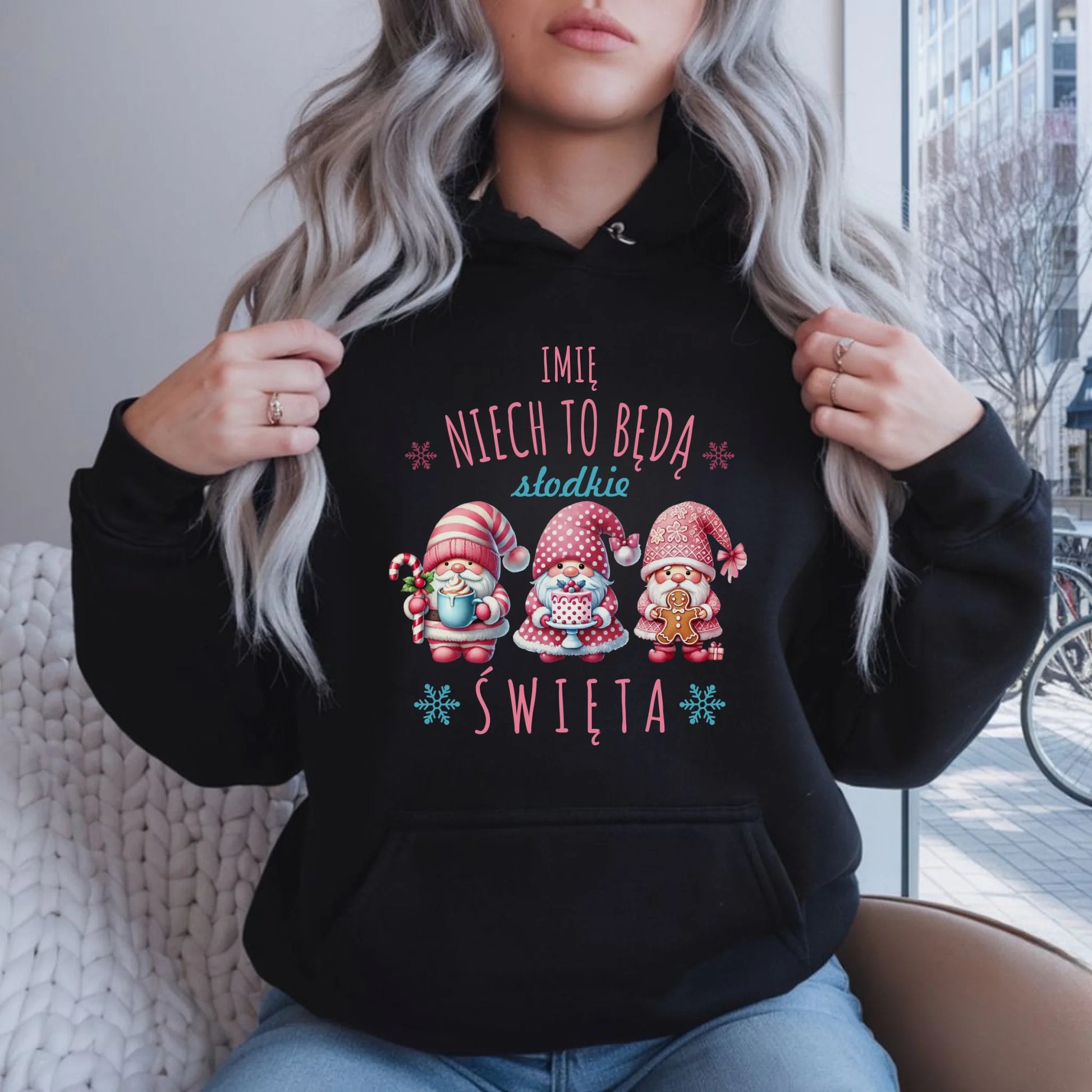 Bluza damska z kapturem świąteczna - Skrzaty Słodkie Święta - personalizowana BN57 - StoryCups.pl