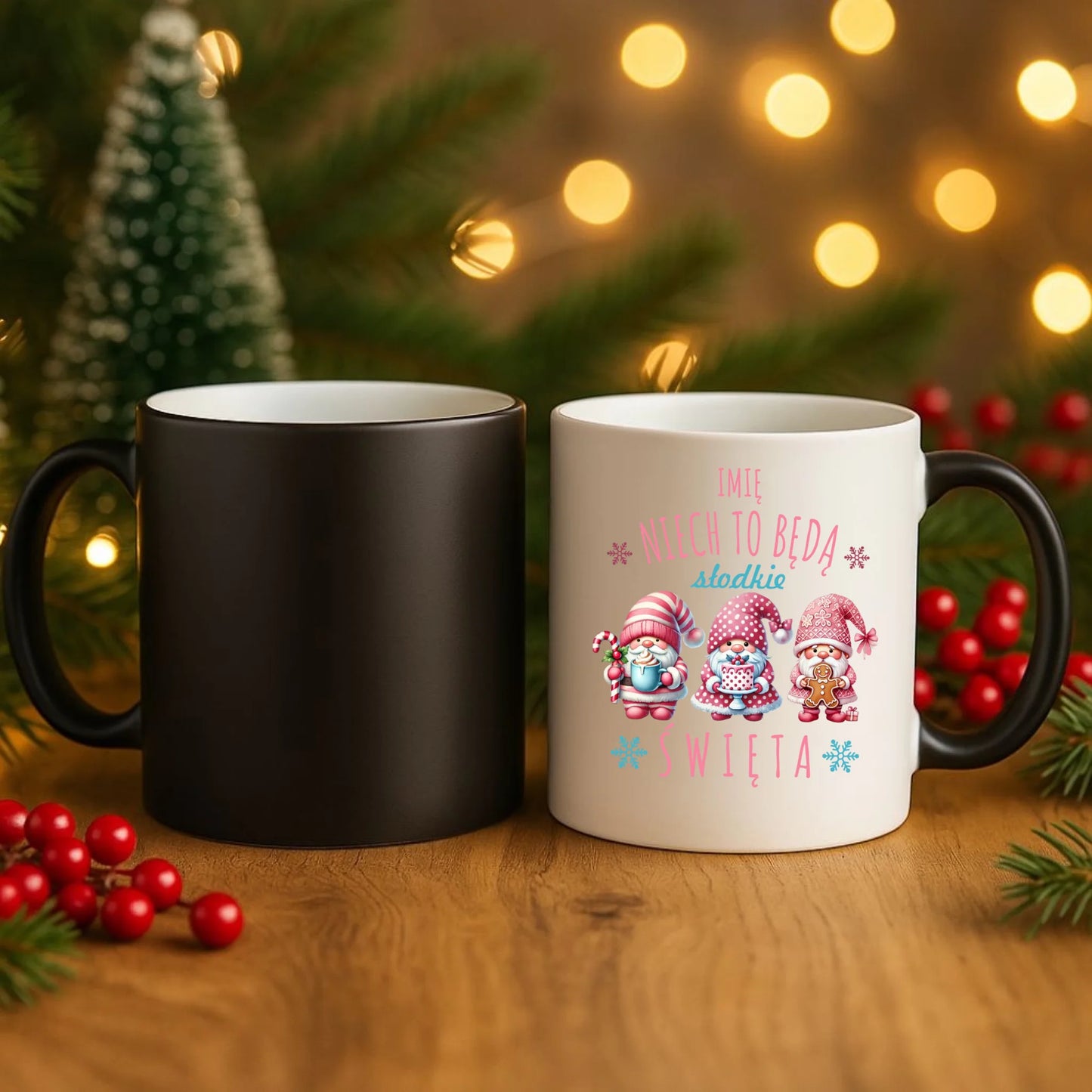 Kubek magiczny świąteczny - Skrzaty Słodkie Święta - personalizowany BN57 - StoryCups.pl