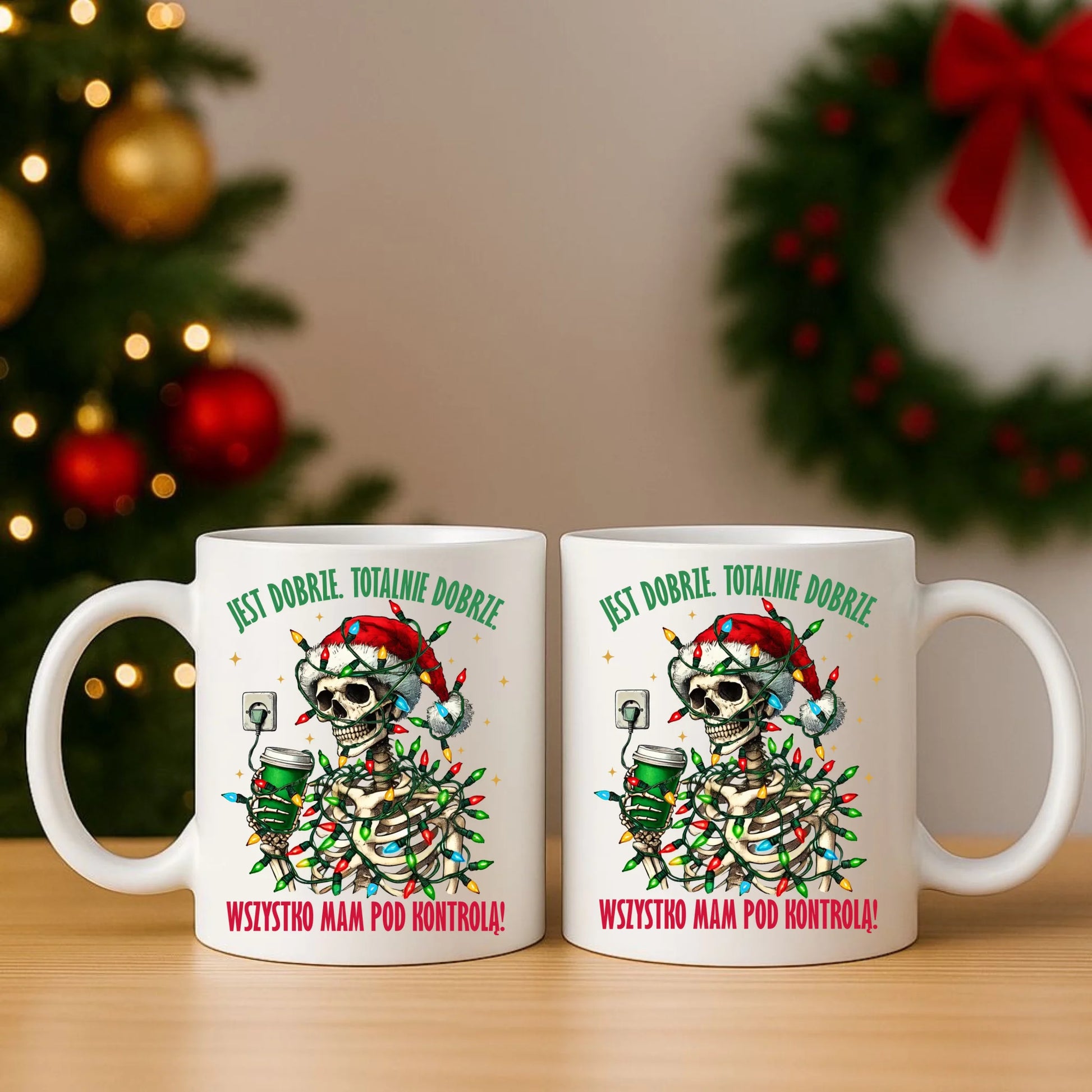 Zestaw poduszka i kubek świąteczny - Jest dobrze Wszystko mam pod kontrolą BN55 - StoryCups.pl