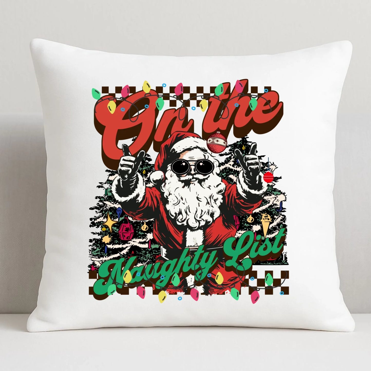 Poduszka świąteczna - On the Naughty List BN50 - StoryCups.pl