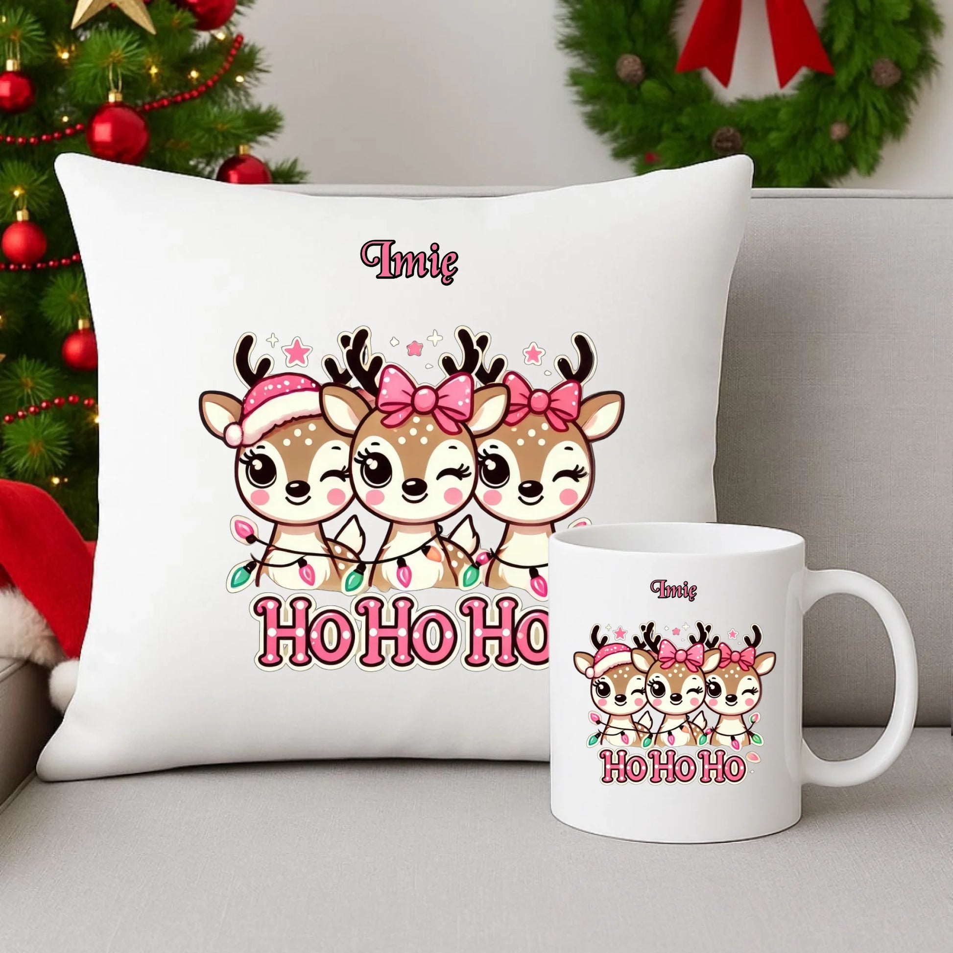 Zestaw poduszka i kubek świąteczny - Ho ho ho Słodkie reniferki - personalizowany BN49 - StoryCups.pl