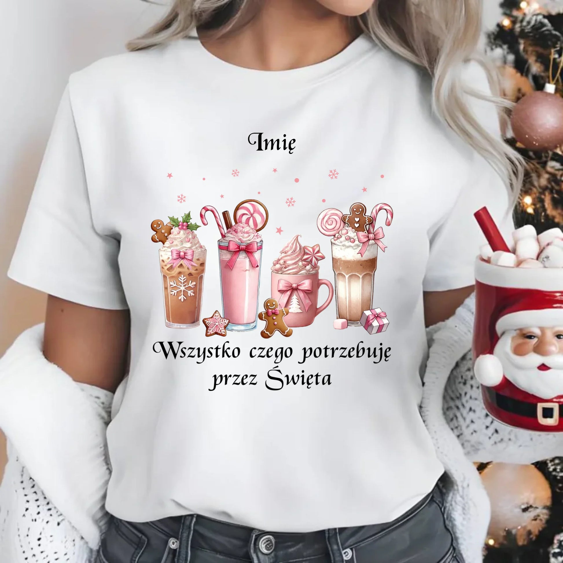 Koszulka damska świąteczna - Zimowa kawa Wszystko czego potrzebuję przez Święta - personalizowana BN46 - StoryCups.pl