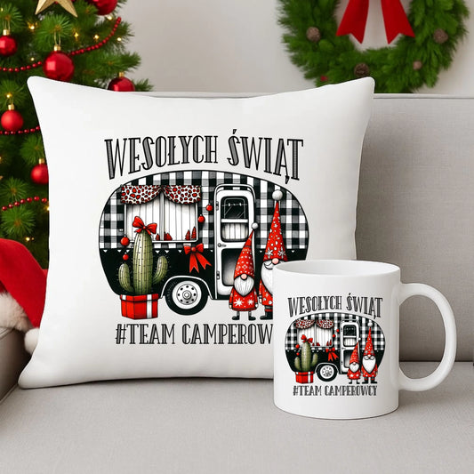 Zestaw poduszka i kubek świąteczny - Wesołych Świąt Team Camperowcy BN44 - StoryCups.pl