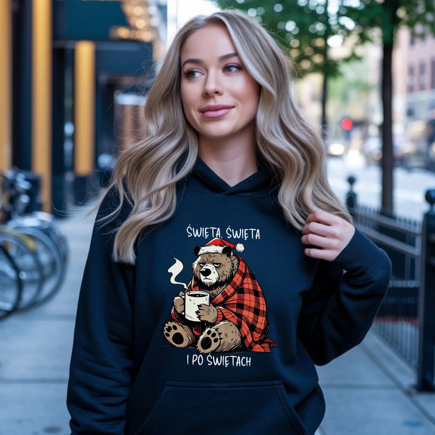 Bluza damska z kapturem świąteczna - Miś Święta, święta i po świętach BN16 - StoryCups.pl