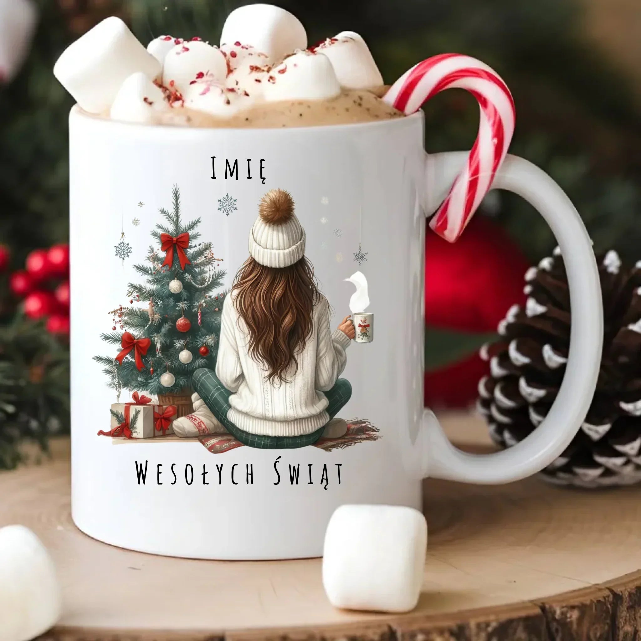 Kubek świąteczny - Dziewczyna przy choince - personalizowany BN15 - StoryCups.pl