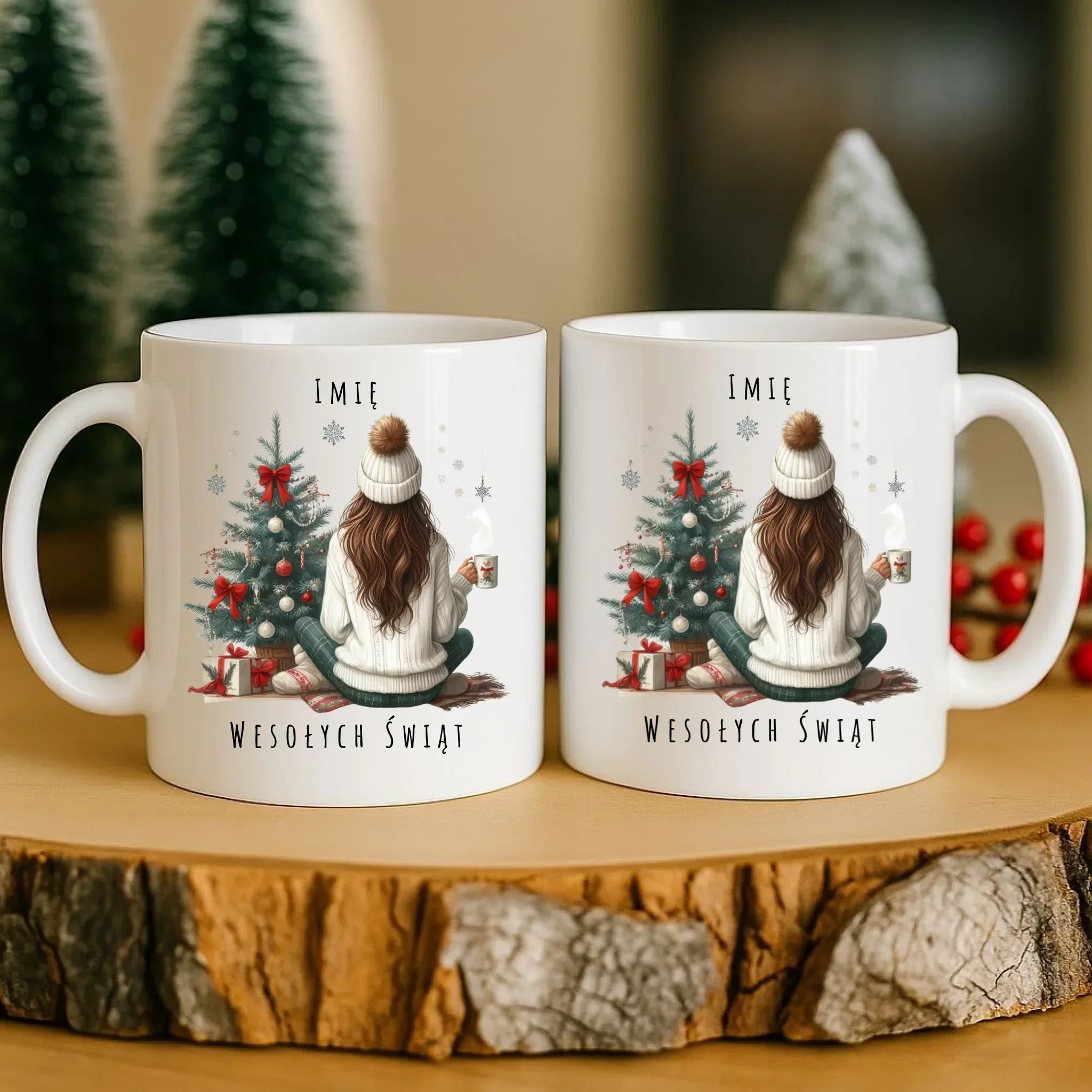 Kubek świąteczny - Dziewczyna przy choince - personalizowany BN15 - StoryCups.pl