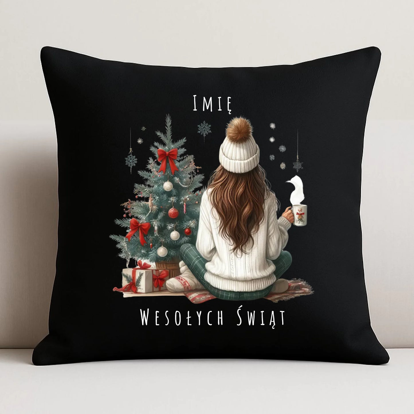 Poduszka dekoracyjna świąteczna - Dziewczyna przy choince - personalizowana BN15 - StoryCups.pl