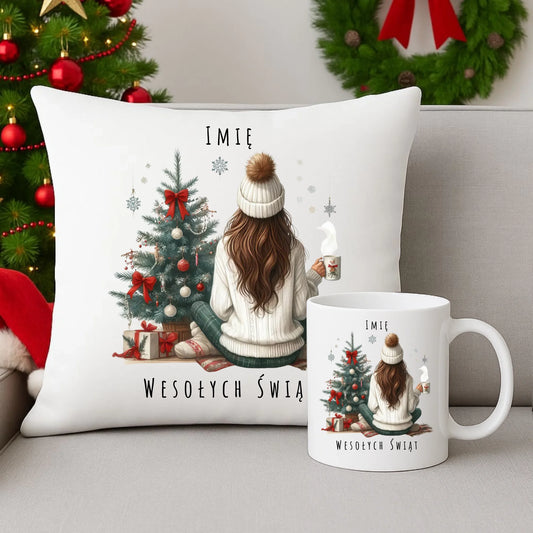 Zestaw poduszka i kubek świąteczny - Dziewczyna przy choince - personalizowany BN15 - StoryCups.pl
