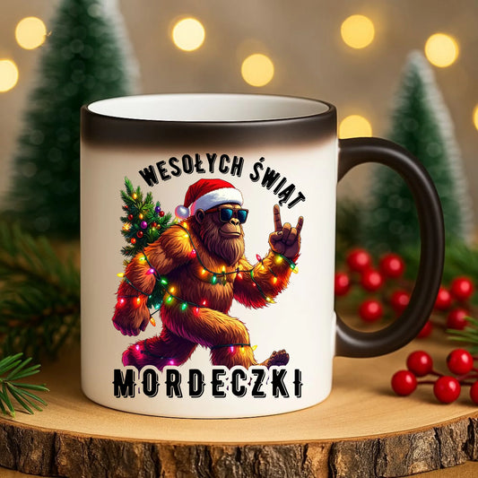 Kubek magiczny świąteczny - prezent na święta - Yeti Wesołych Świąt mordeczki BN152 - StoryCups.pl