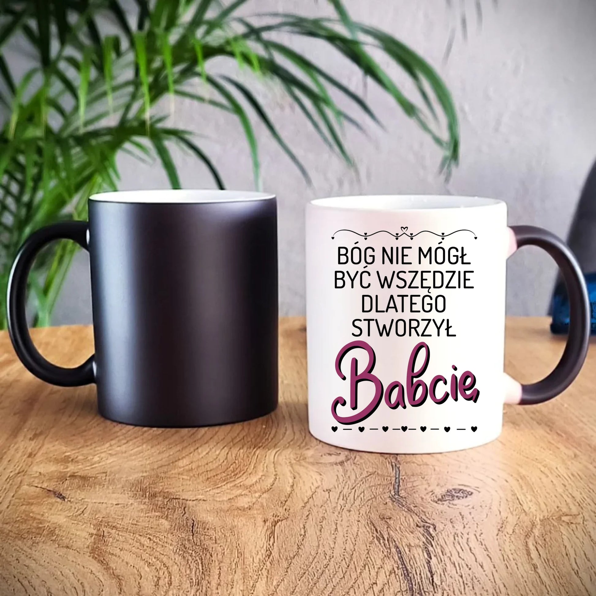 Kubek magiczny dla babci - Bóg nie mógł być wszędzie dlatego stworzył babcię B09 - StoryCups.pl