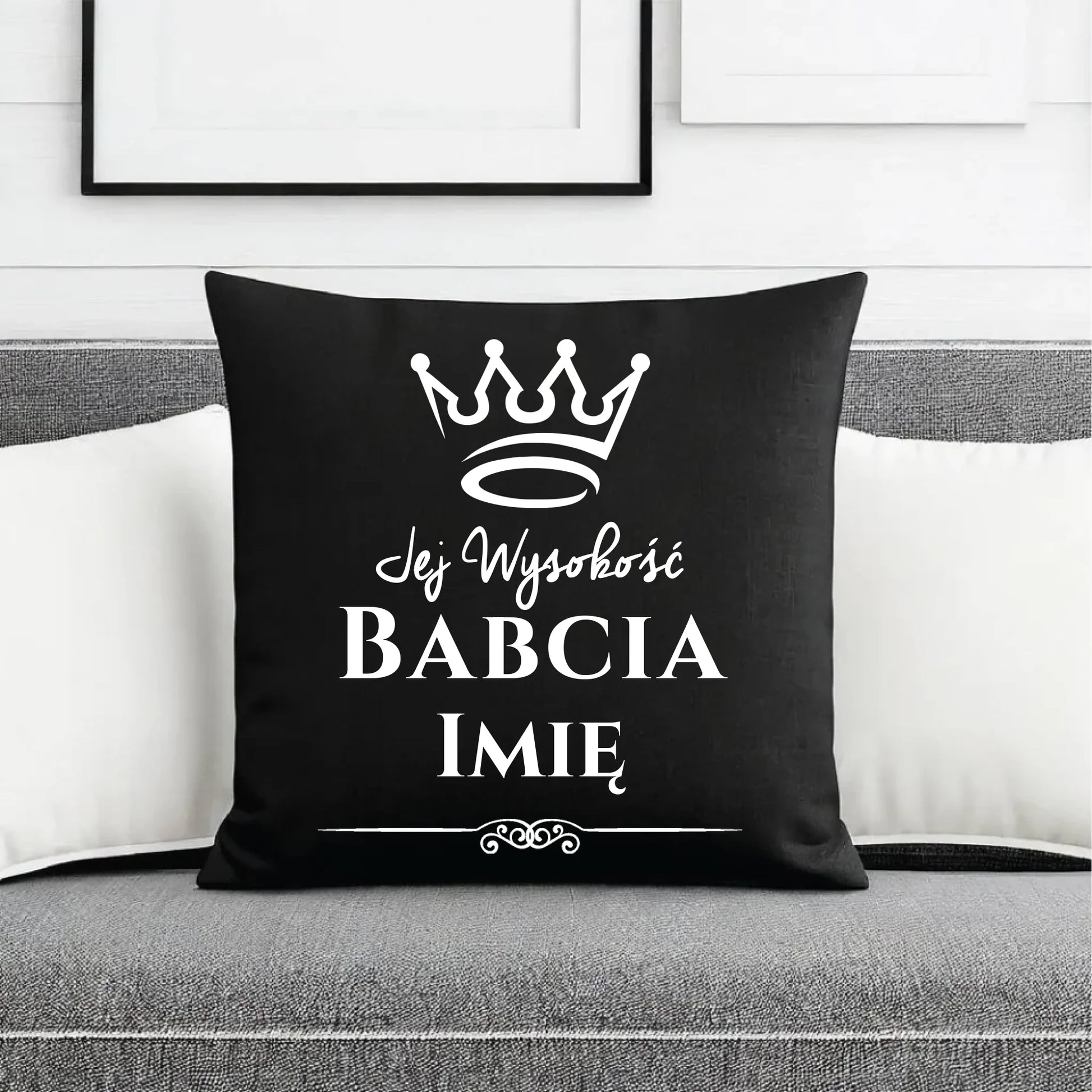 Poduszka dekoracyjna dla babci - Jej Wysokość Babcia - personalizowana B11 - StoryCups.pl