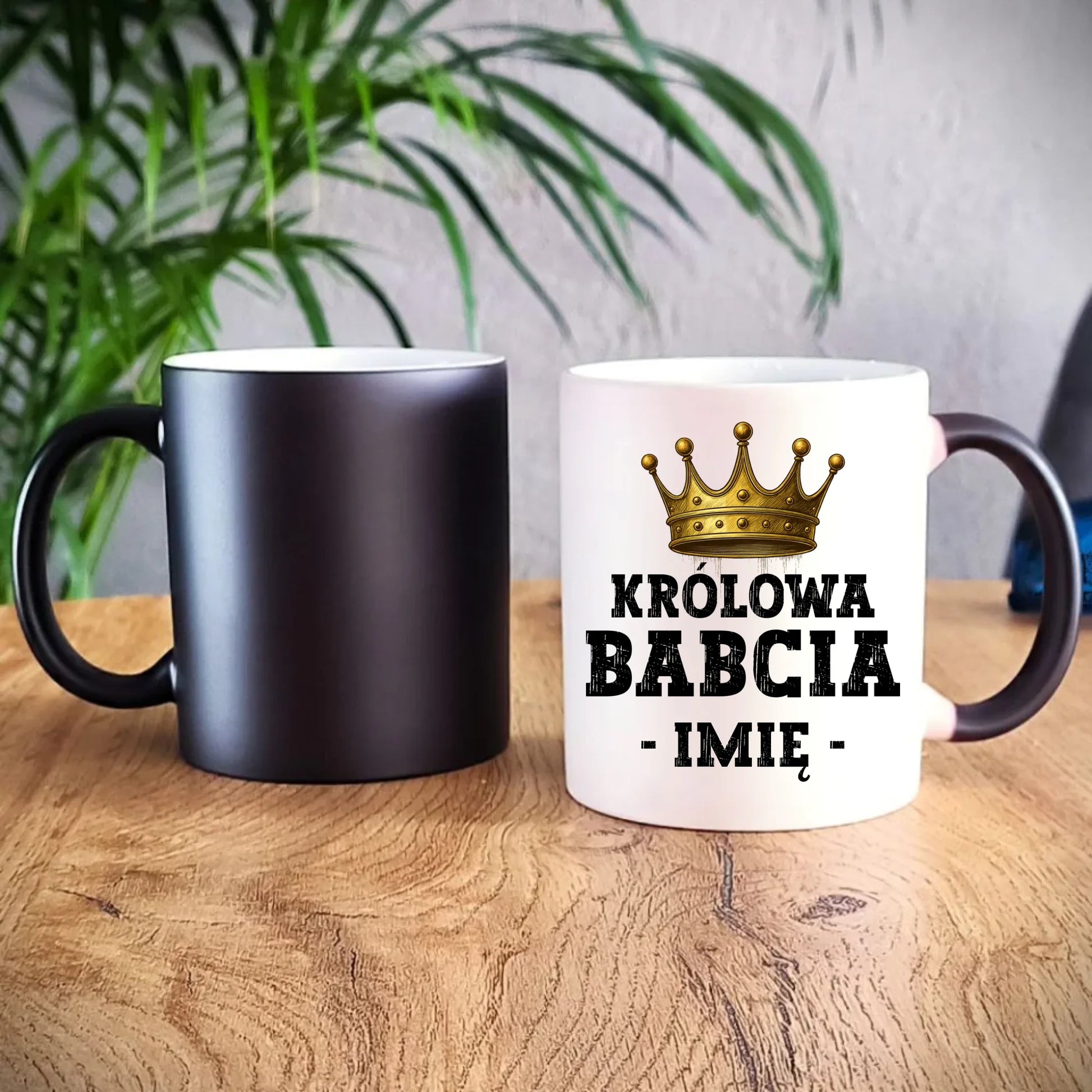 Kubek magiczny dla babci - Królowa Babcia - personalizowany B17 - StoryCups.pl