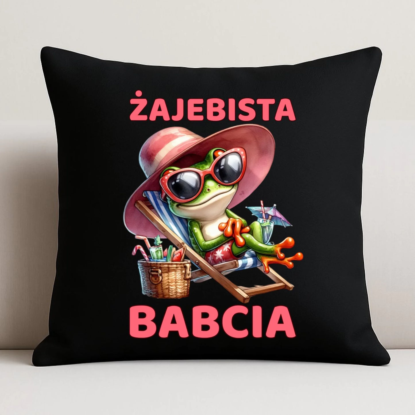 Poduszka dekoracyjna dla babci - Żajebista Babcia Żaba B27 - StoryCups.pl