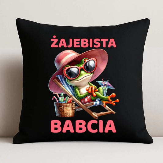 Poduszka dekoracyjna dla babci - Żajebista Babcia Żaba B27 - StoryCups.pl