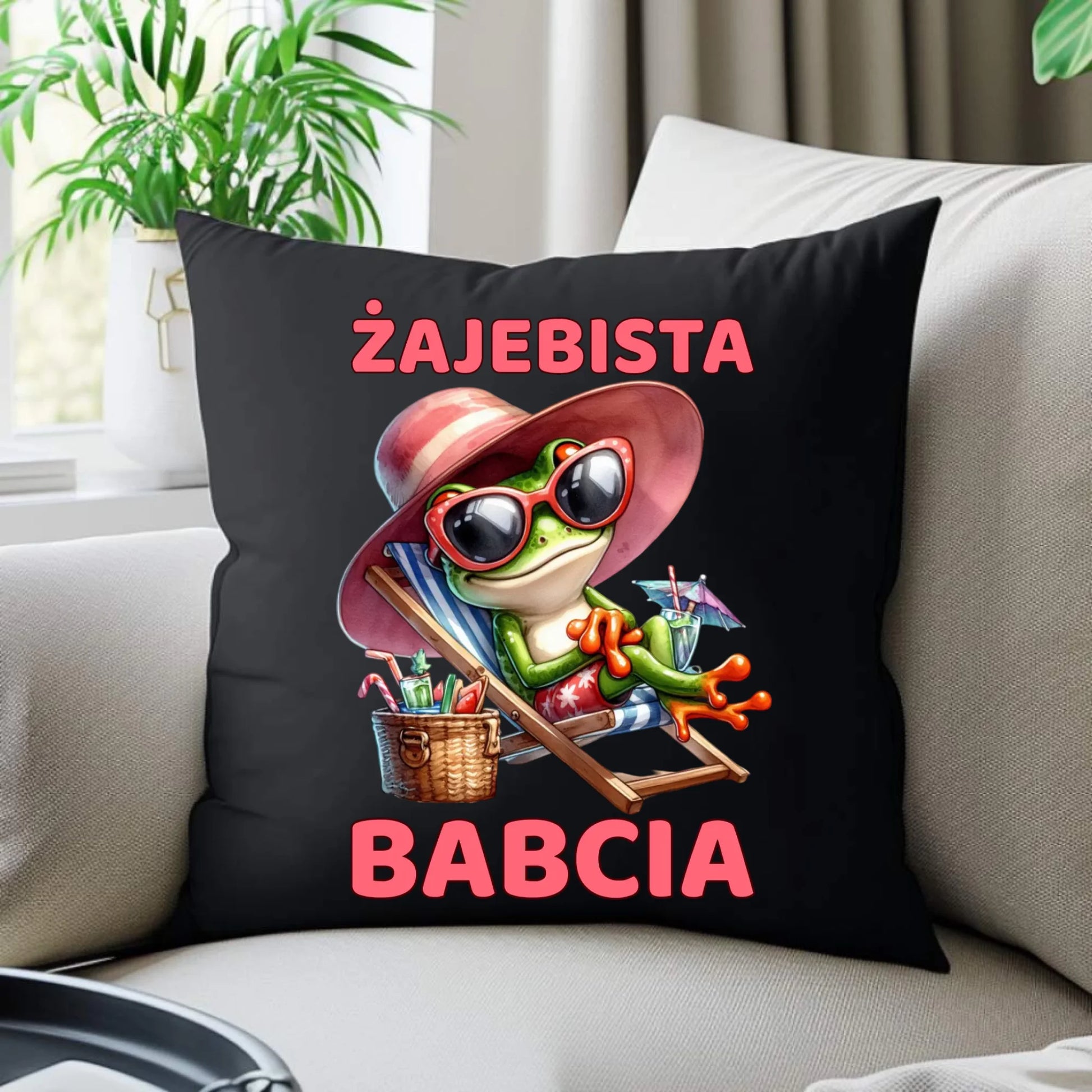 Poduszka dekoracyjna dla babci - Żajebista Babcia Żaba B27 - StoryCups.pl