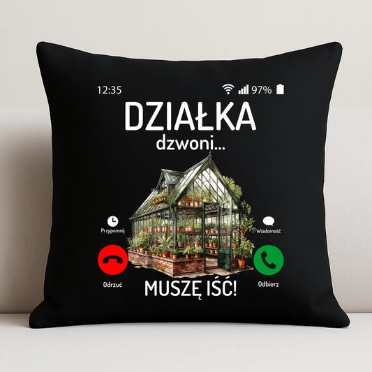 Poduszka dekoracyjna dla babci - Działka dzwoni muszę iść B41 - StoryCups.pl