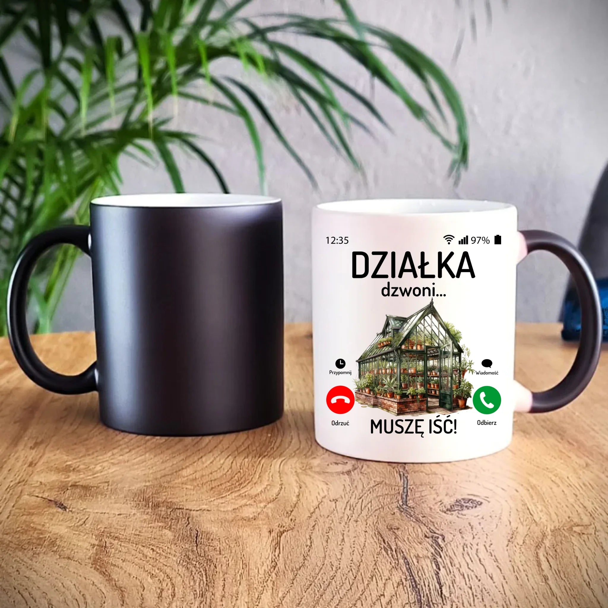 Kubek magiczny dla babci - Działka dzwoni muszę iść B41 - StoryCups.pl