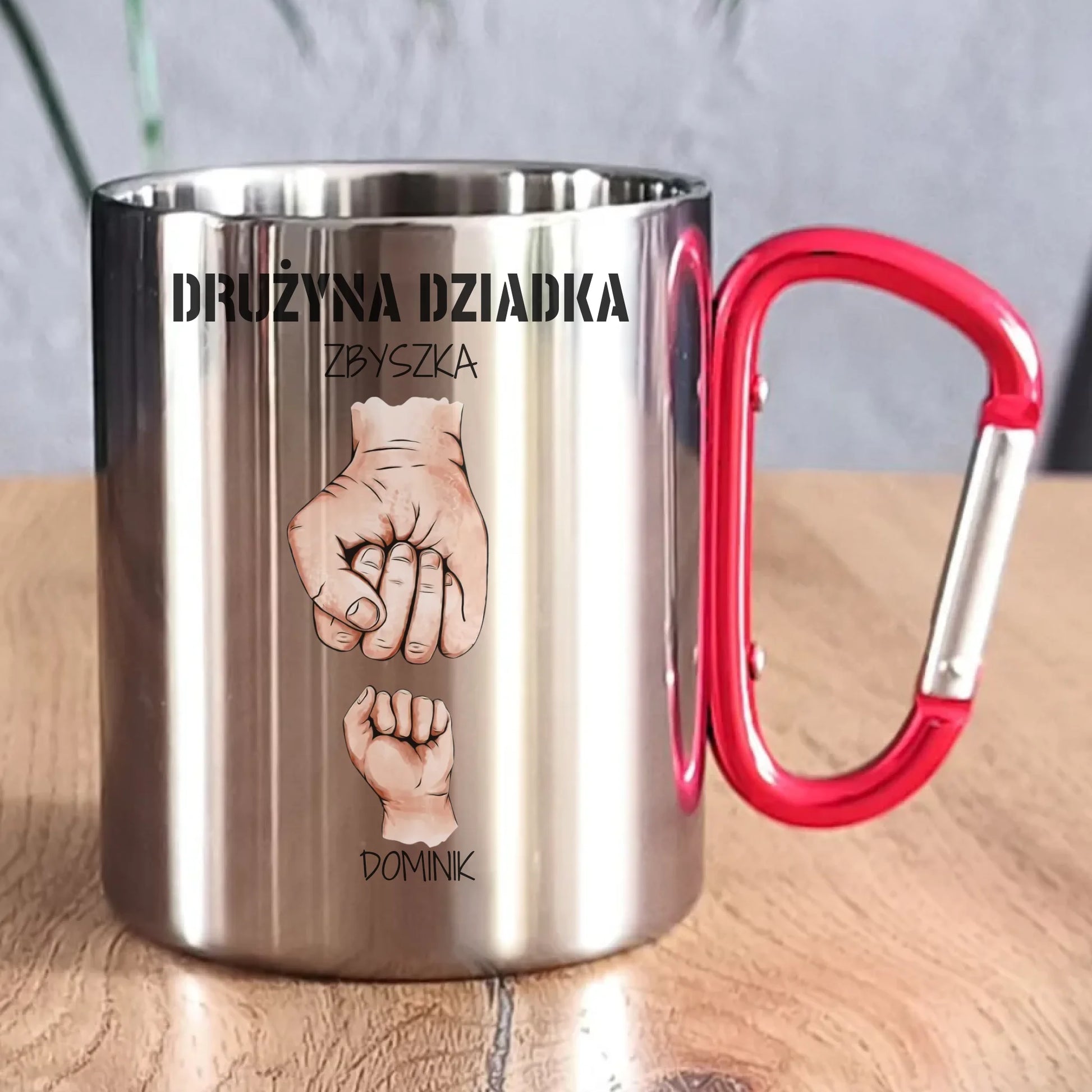 Kubek metalowy dla dziadka - Drużyna dziadka 1-6 imion wnuków - personalizowany D07 - StoryCups.pl