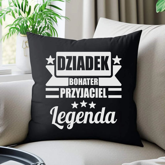 Poduszka dekoracyjna dla dziadka - Bohater przyjaciel legenda D20 - StoryCups.pl