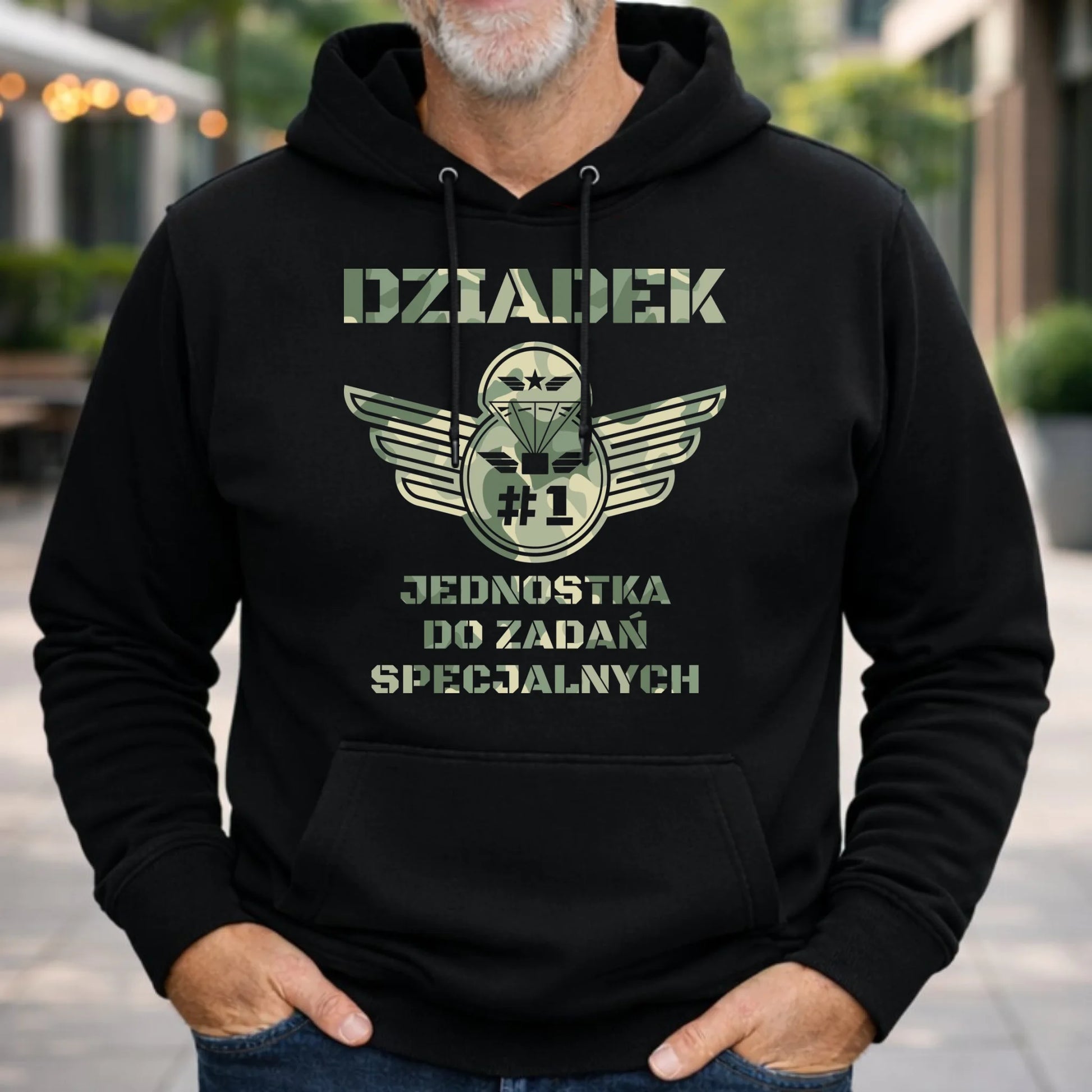 Bluza z kapturem dla dziadka - Dziadek jednostka do zadań specjalnych D31 - StoryCups.pl
