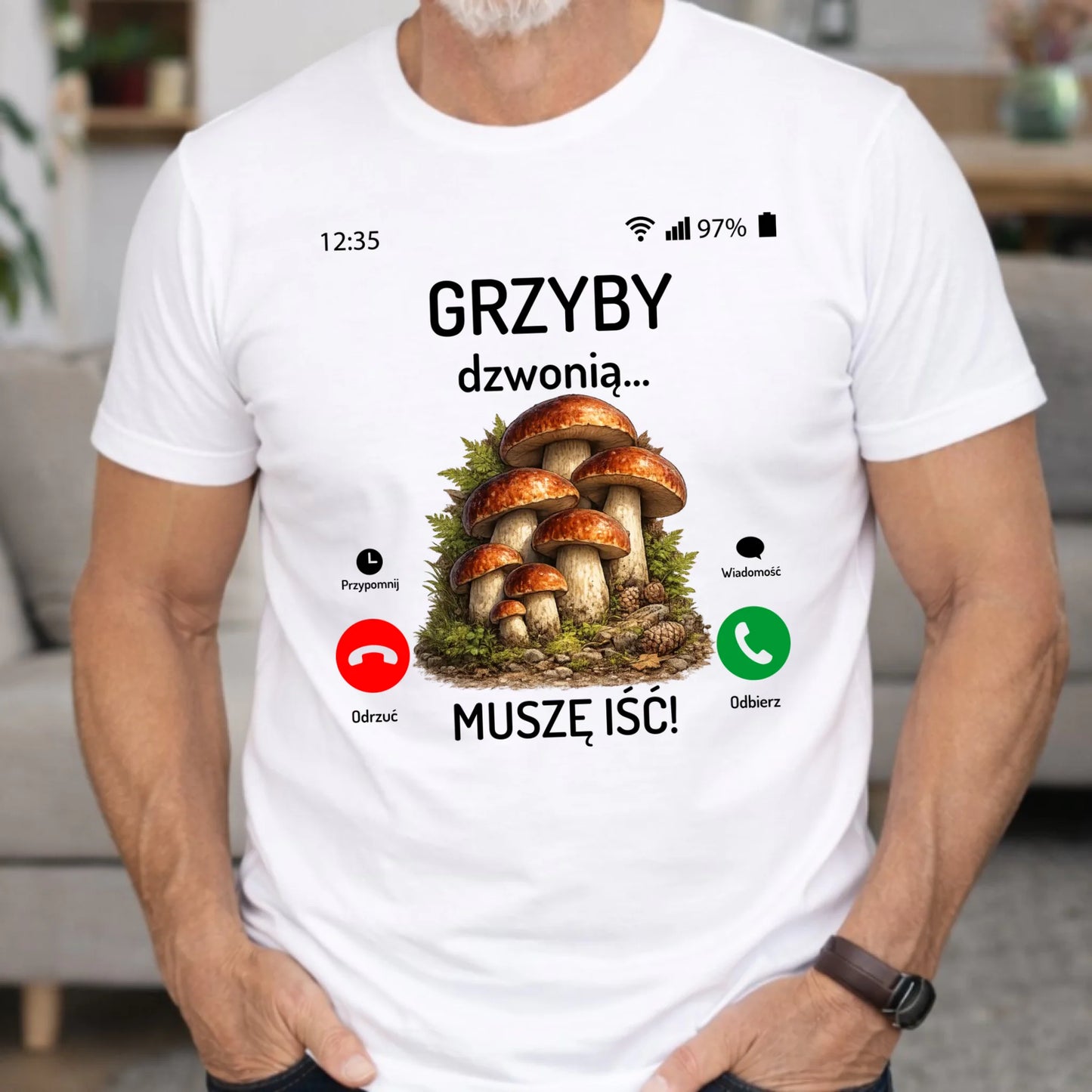 Koszulka dla dziadka grzybiarza - Grzyby dzwonią muszę iść D36 - StoryCups.pl