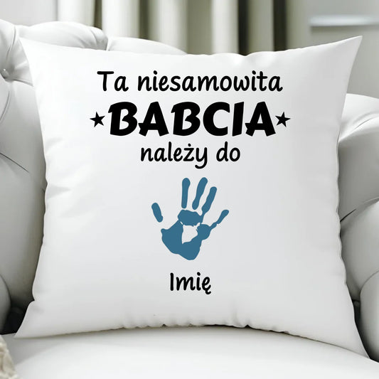 Poduszka dla babci - Babcia należy do wnuków 1–6 imion – personalizowana B33